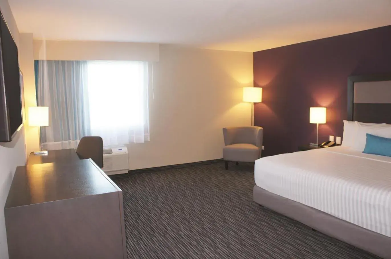 King Room - Mobility Access/Non-Smoking in CHN Hotel Monterrey Aeropuerto, Trademark by Wyndham King Room - Mobility Access/Non-Smoking in CHN Hotel Monterrey Aeropuerto, Trademark by Wyndham