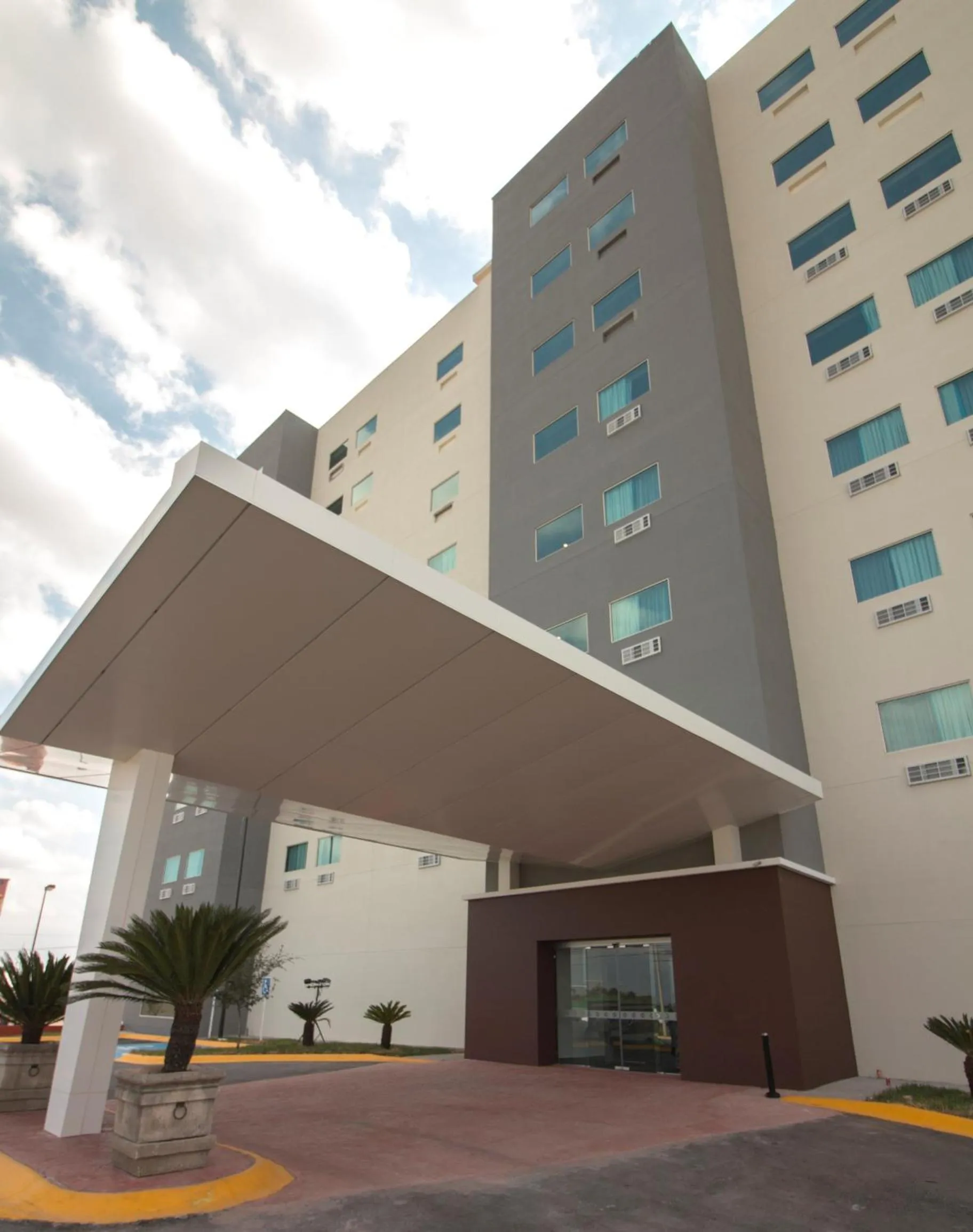 Property building in CHN Hotel Monterrey Aeropuerto, Trademark by Wyndham