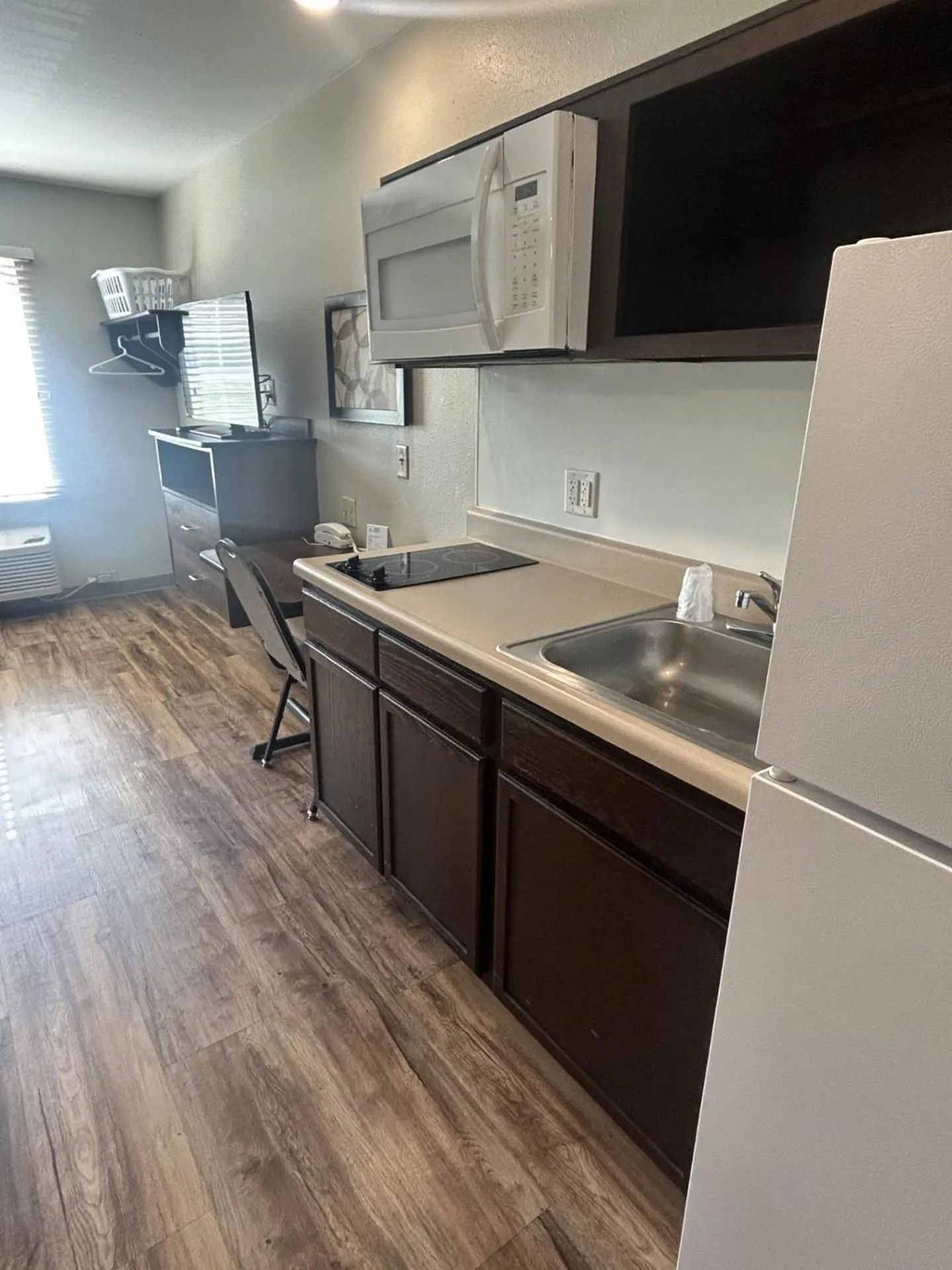 WoodSpring Suites Nashville Airport