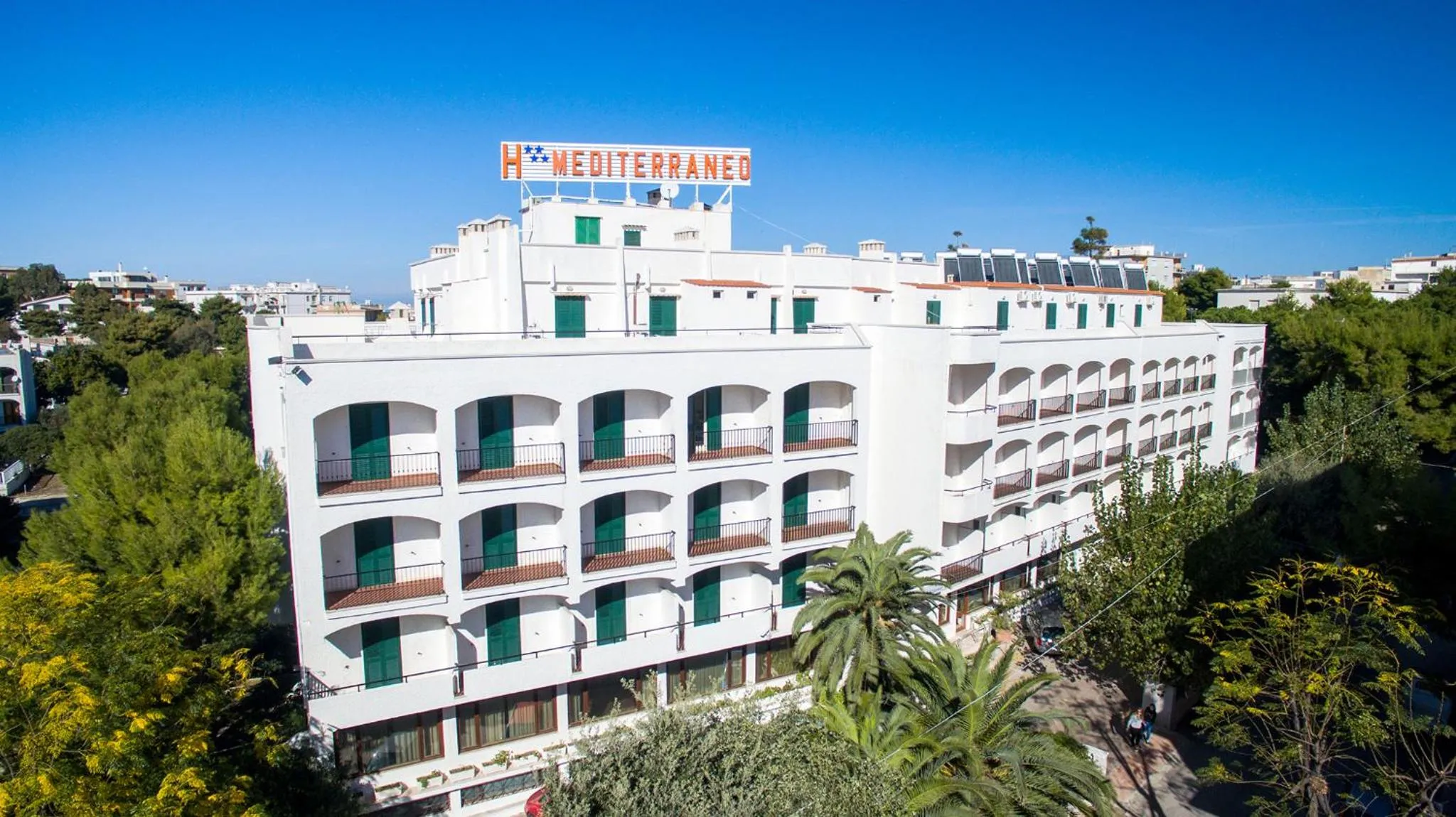 Property building in Hotel Mediterraneo