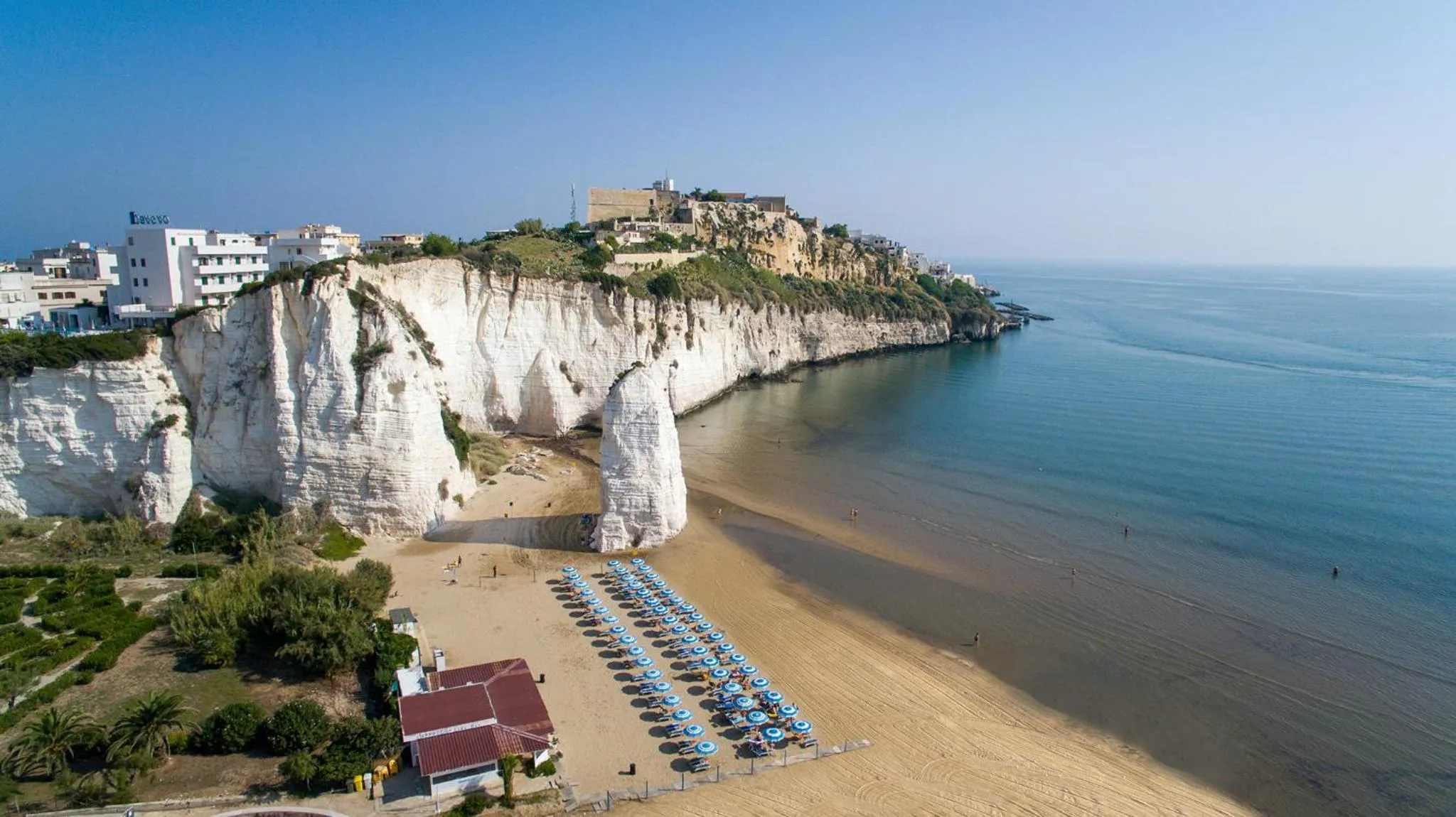 Beach in Hotel Mediterraneo