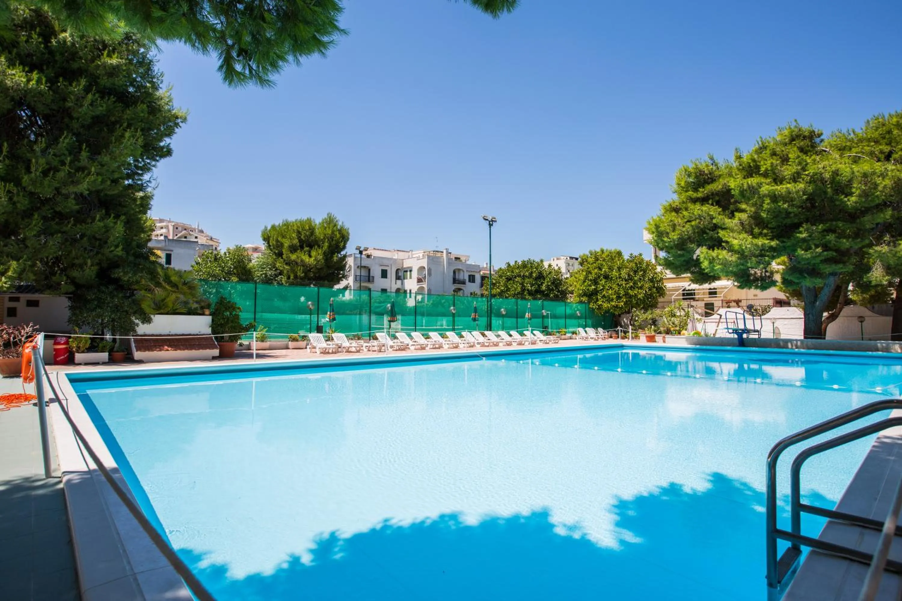 Swimming pool in Hotel Mediterraneo