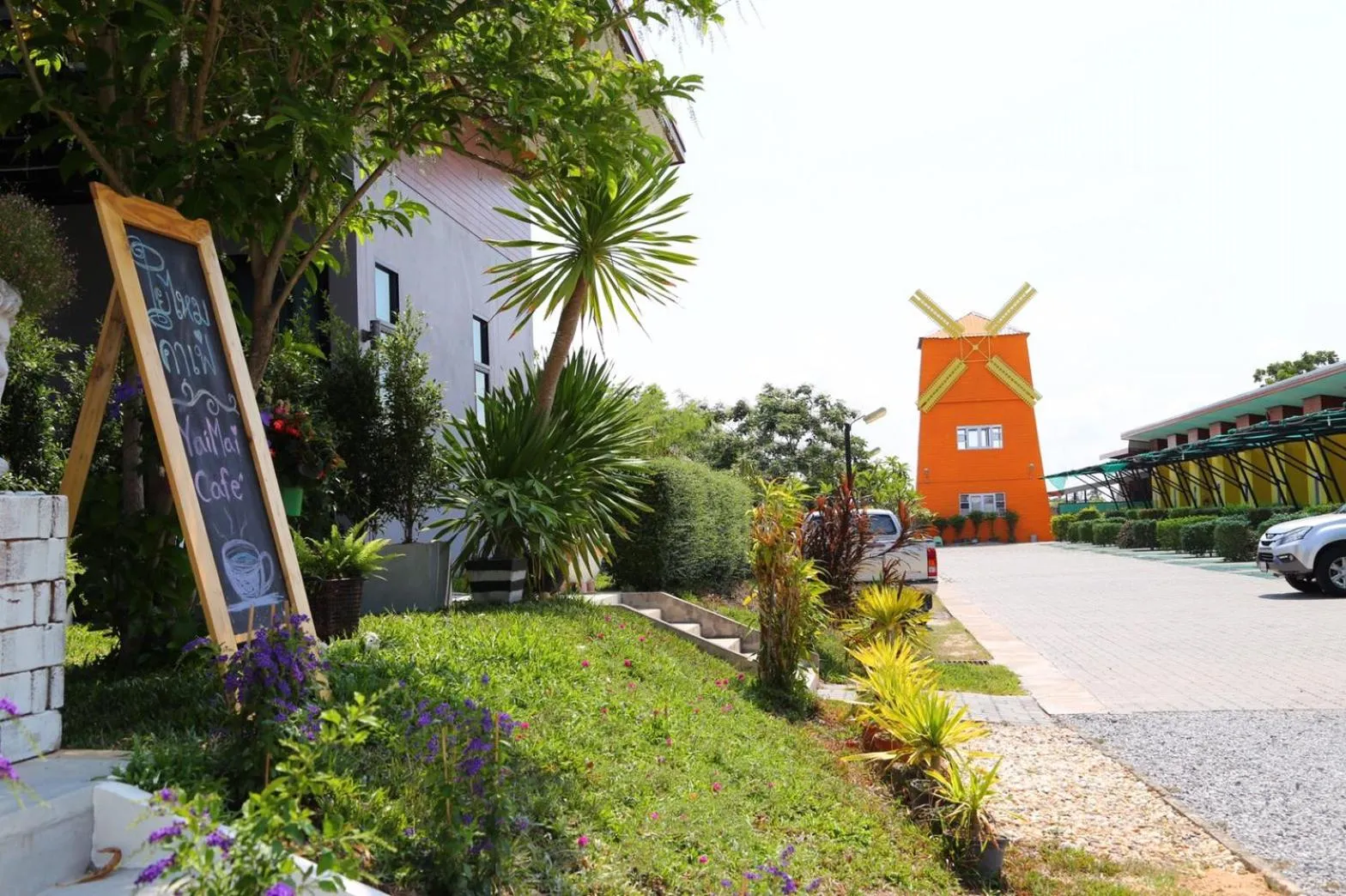 Garden in The Moonlight Resort