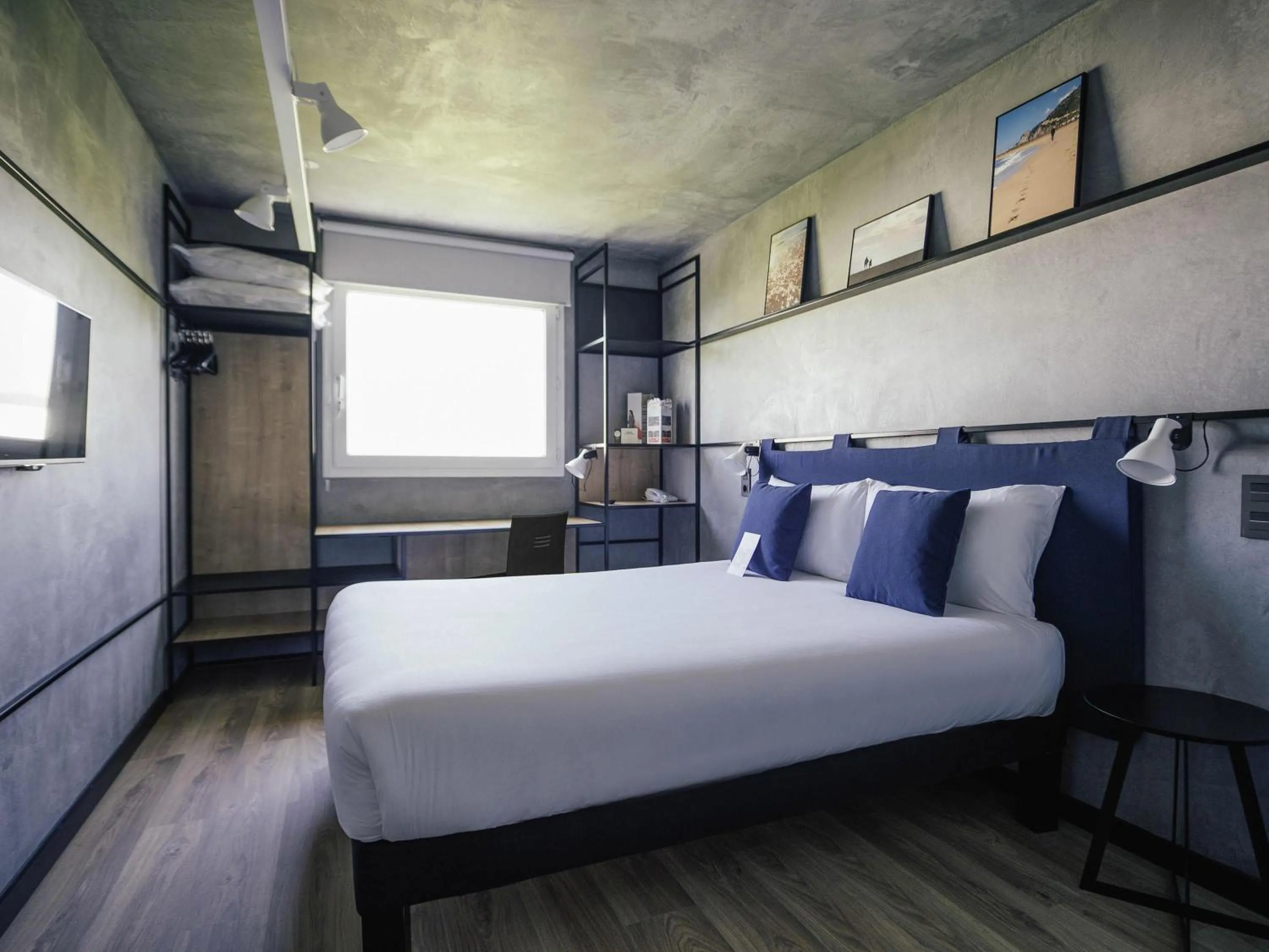 Bedroom, Bed in Ibis Hotel Alicante