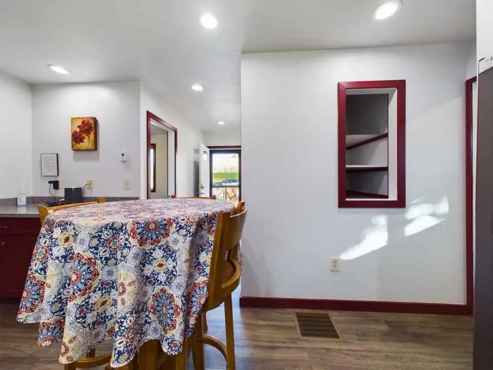 Eycat Lodging Company Guest House