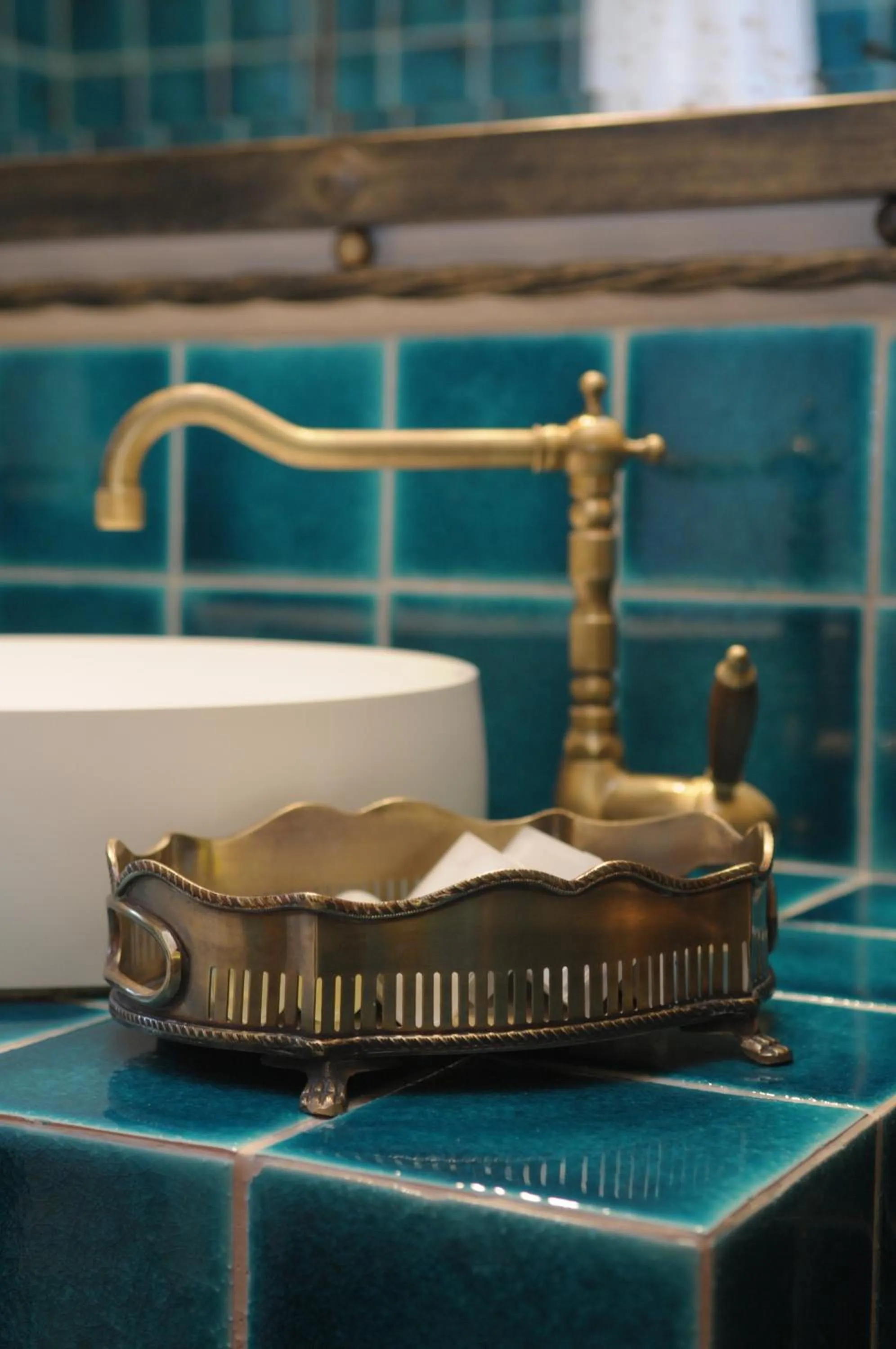 Bathroom in Roes Suites