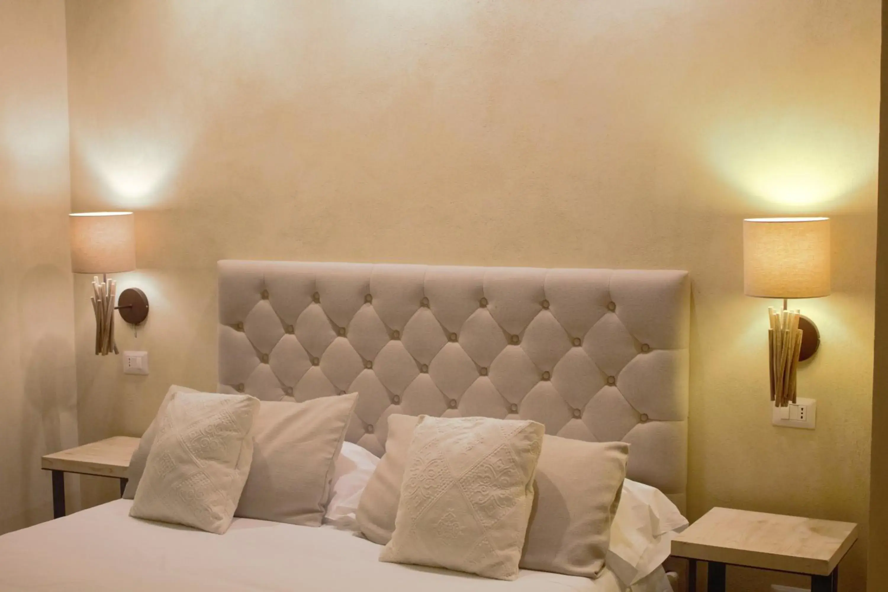 Double Room with Pool View in Colle San Mauro Double Room with Pool View in Colle San Mauro