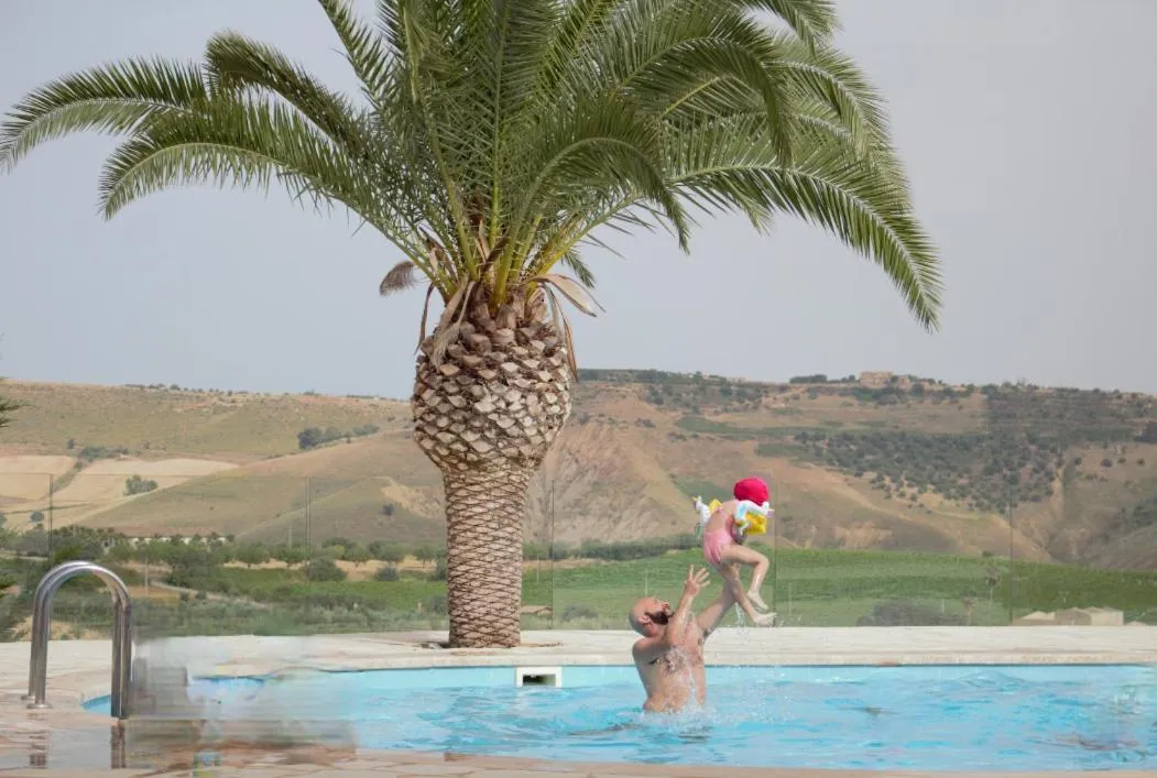 Swimming pool in Colle San Mauro