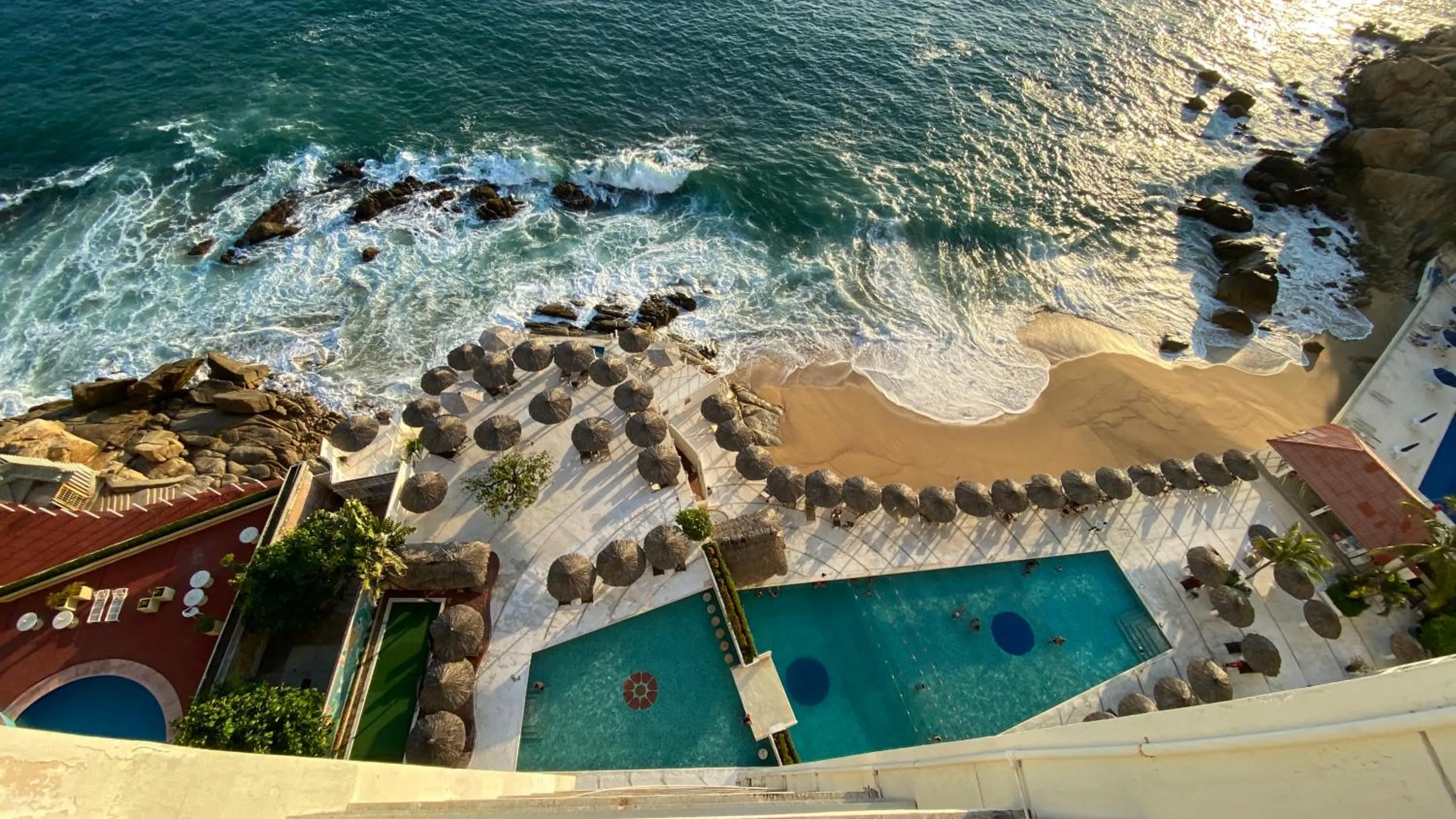 Pool View in Hotel Las Torres Gemelas Acapulco