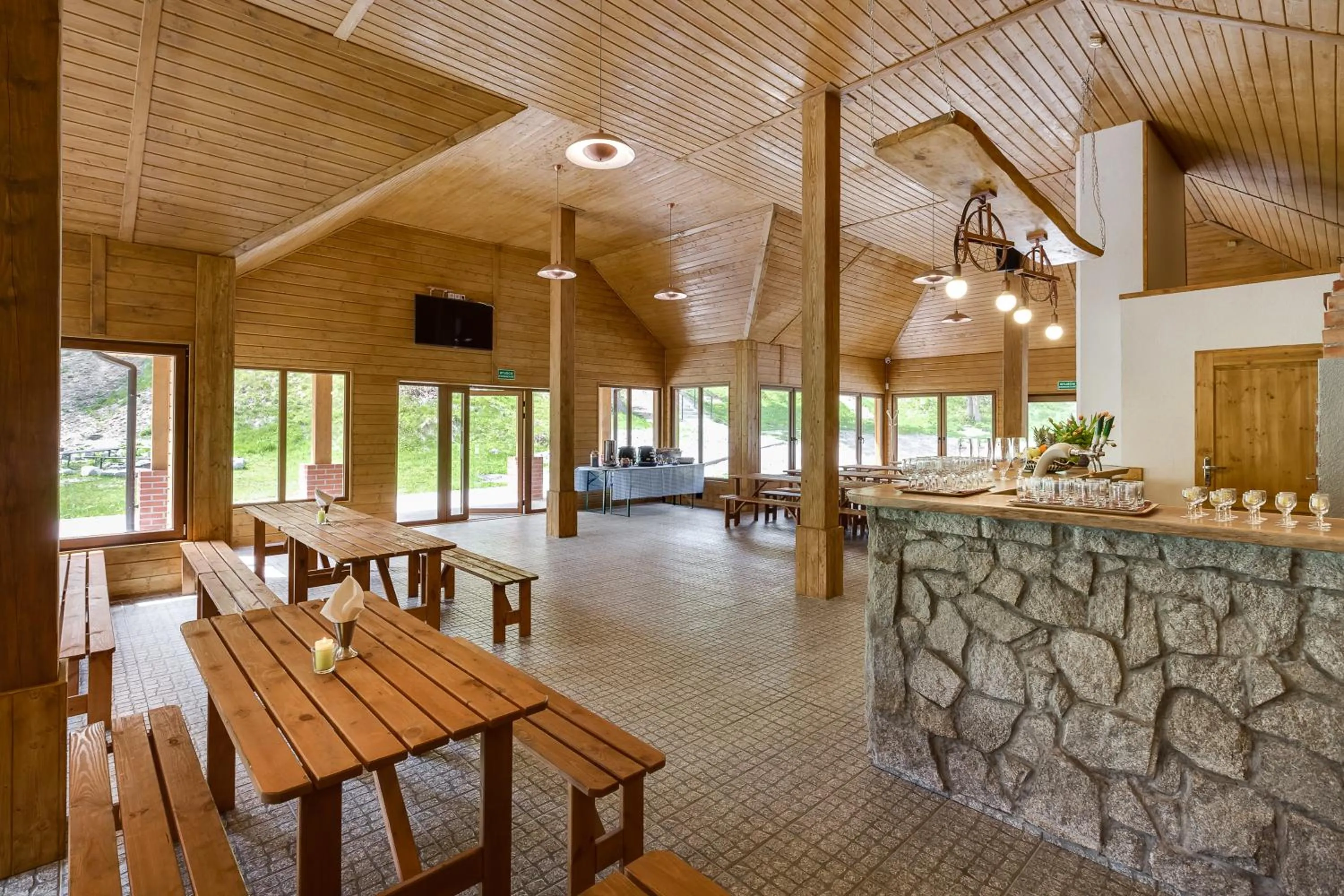 Restaurant/places to eat in Interferie Sport Hotel Bornit