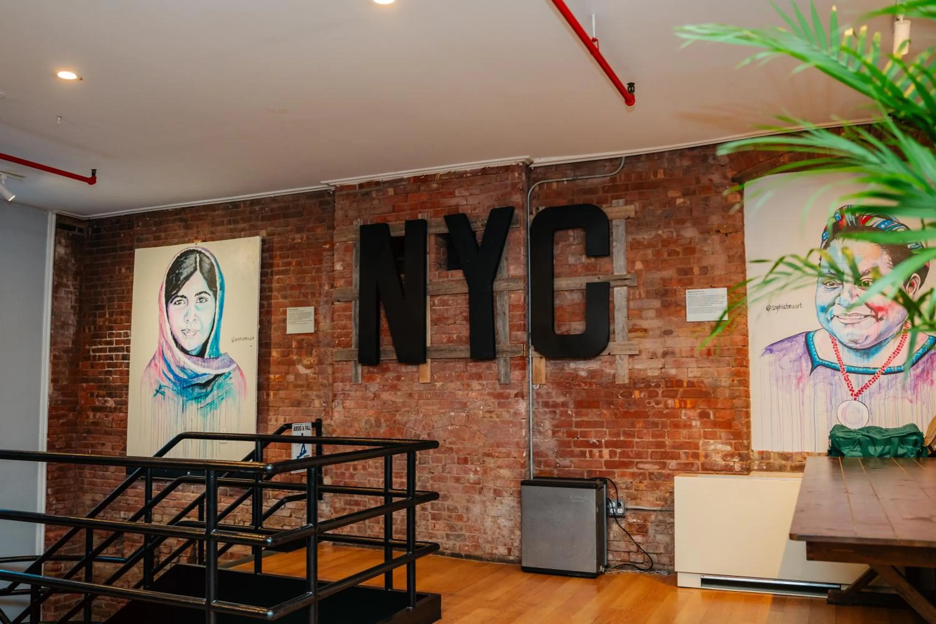 Decorative detail in HI New York City Hostel