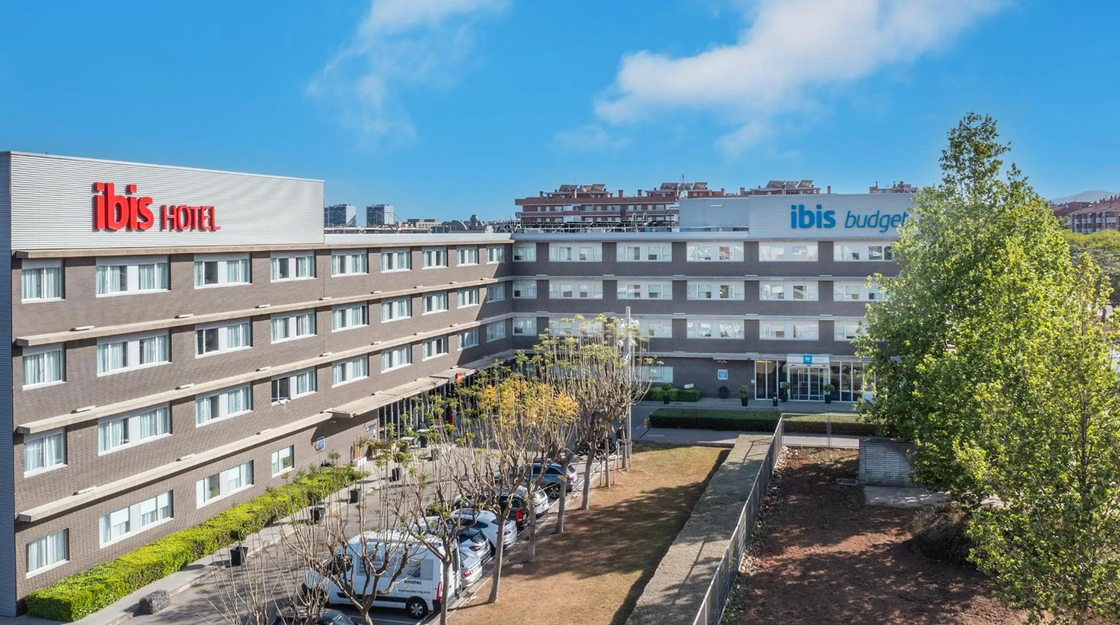 Property building in Ibis Barcelona Aeropuerto Viladecans