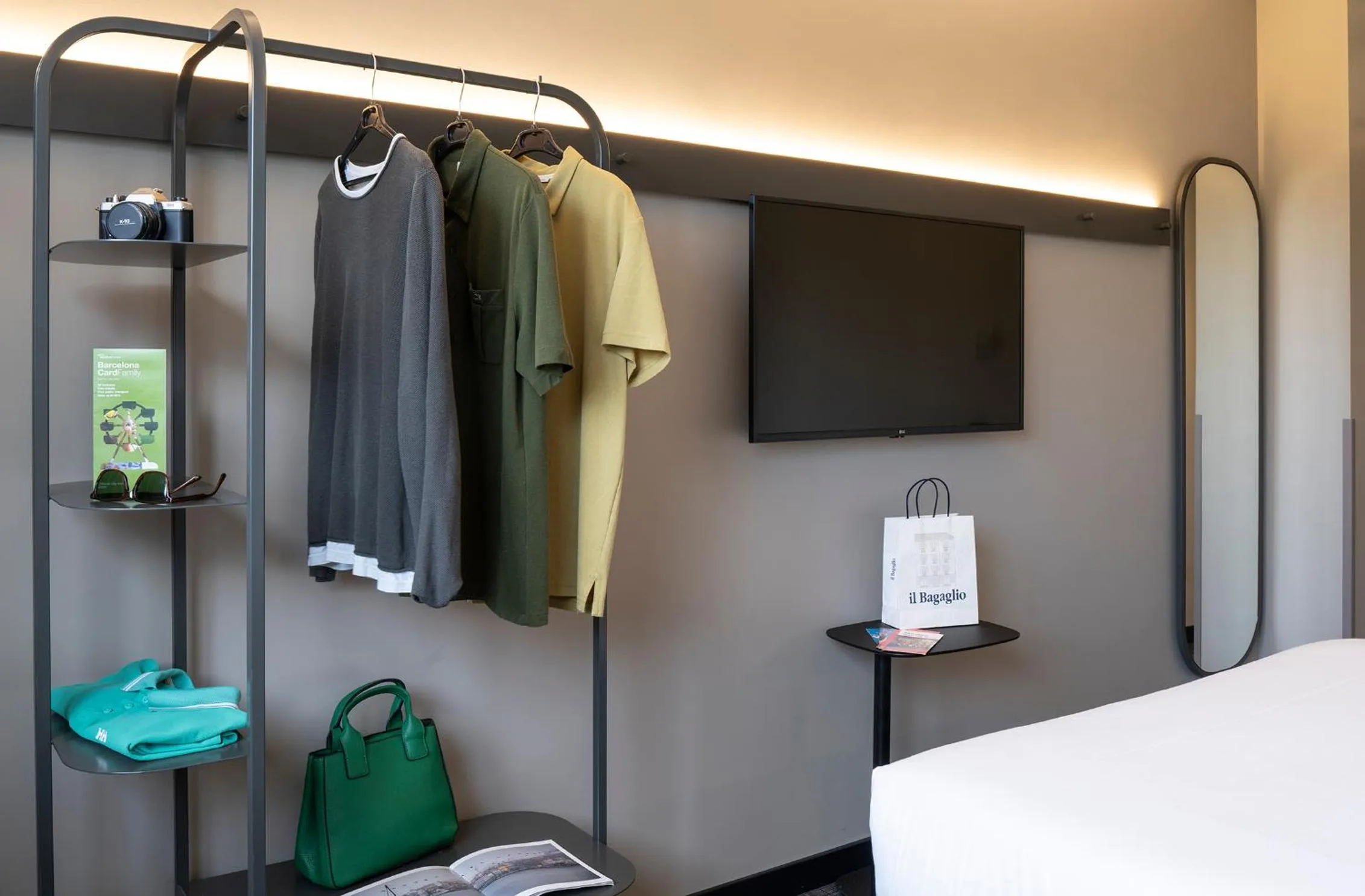 TV and multimedia, Bed in Ibis Barcelona Aeropuerto Viladecans