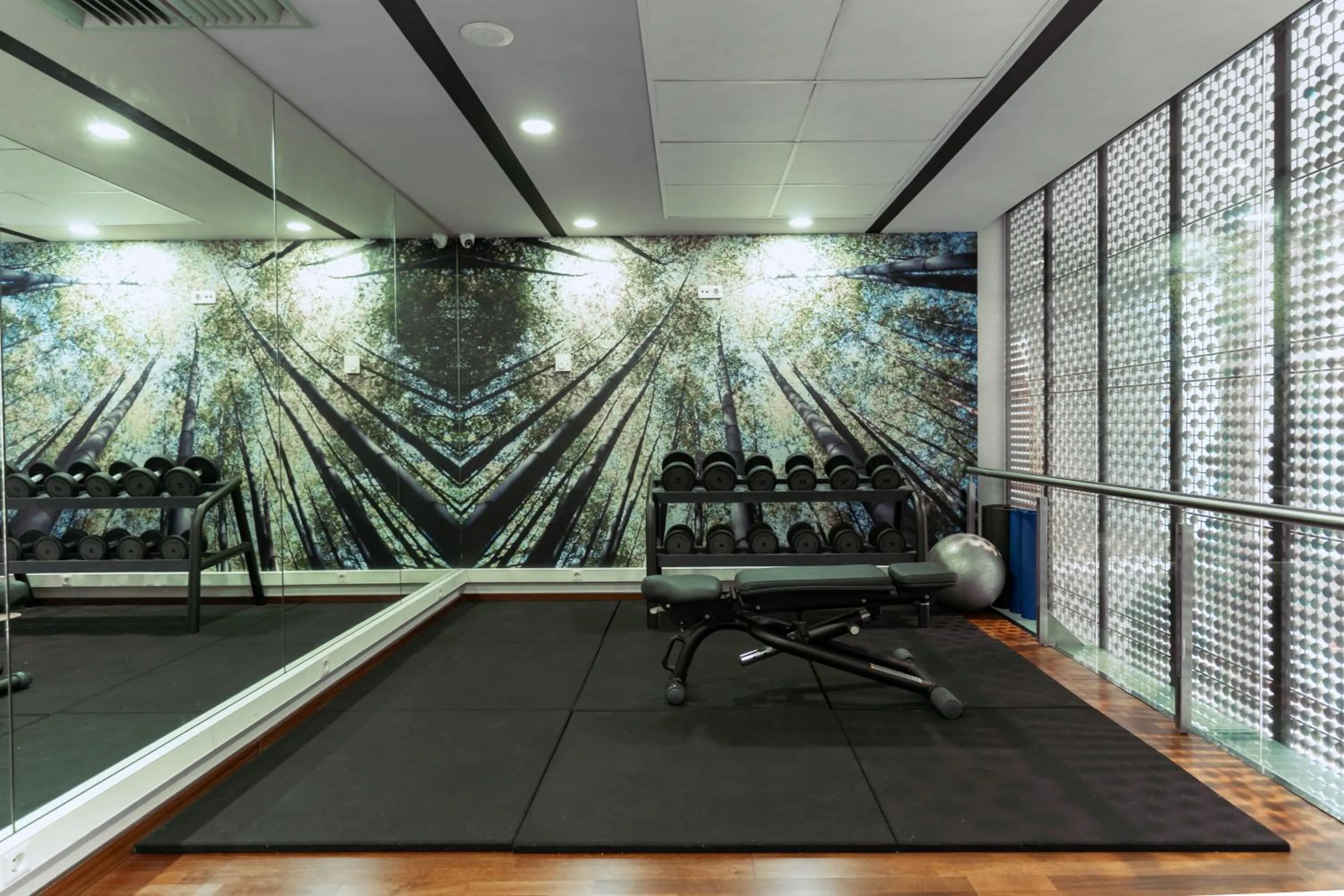 Fitness centre/facilities in Ibis Barcelona Plaza Glòries 22@