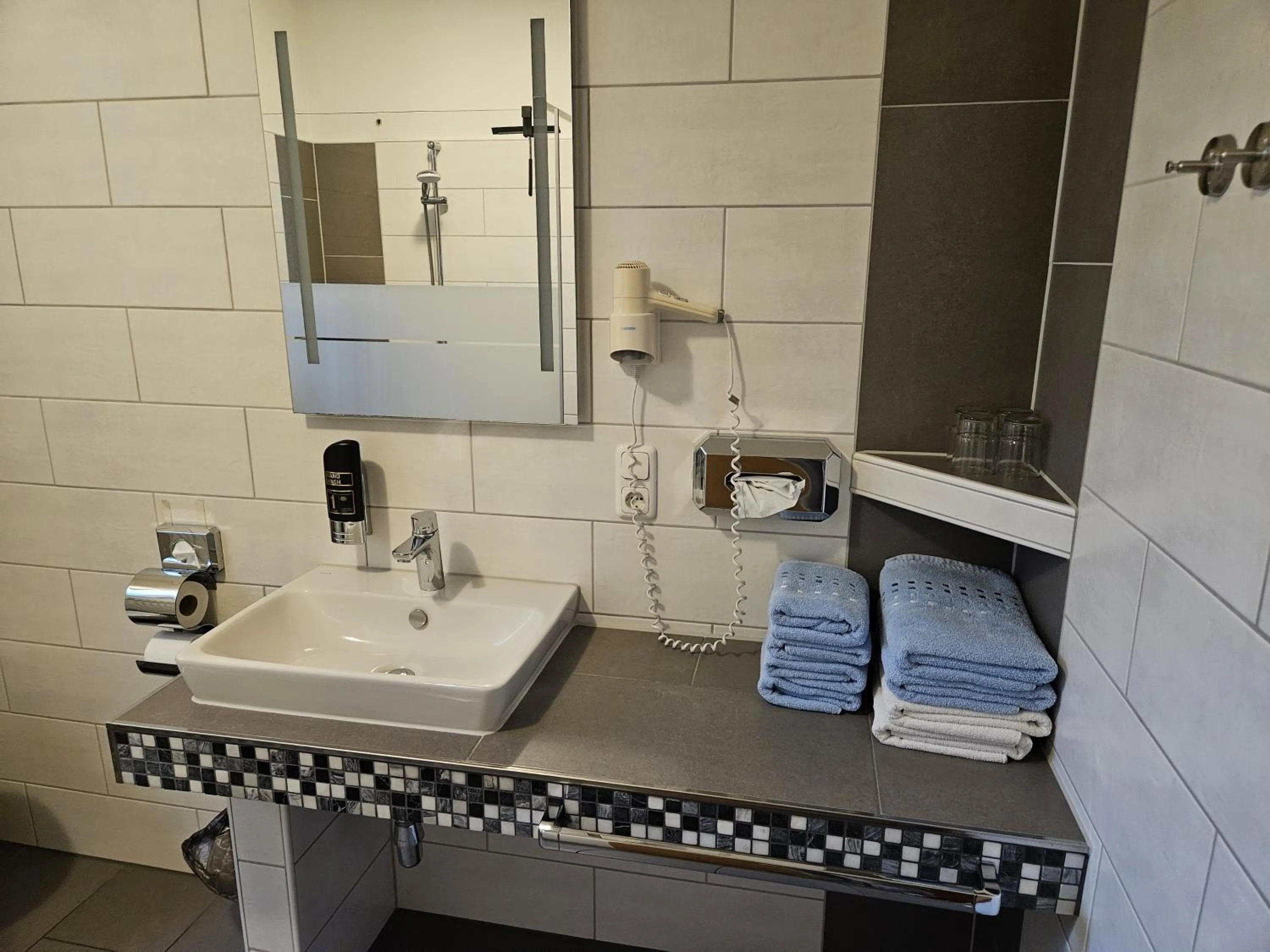 Bathroom in Hotel Pension Am Hafen