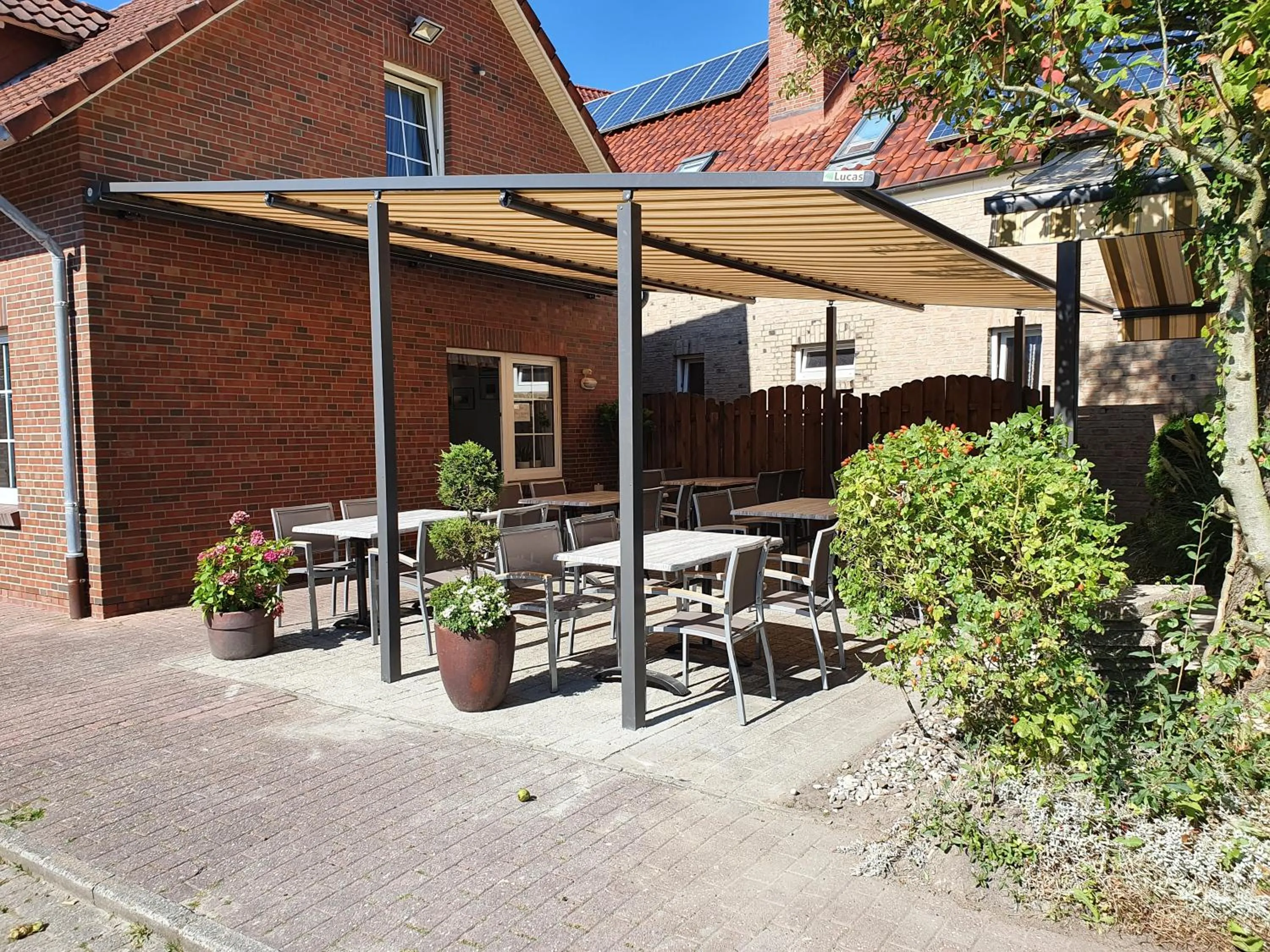 Restaurant/places to eat in Hotel Pension Am Hafen