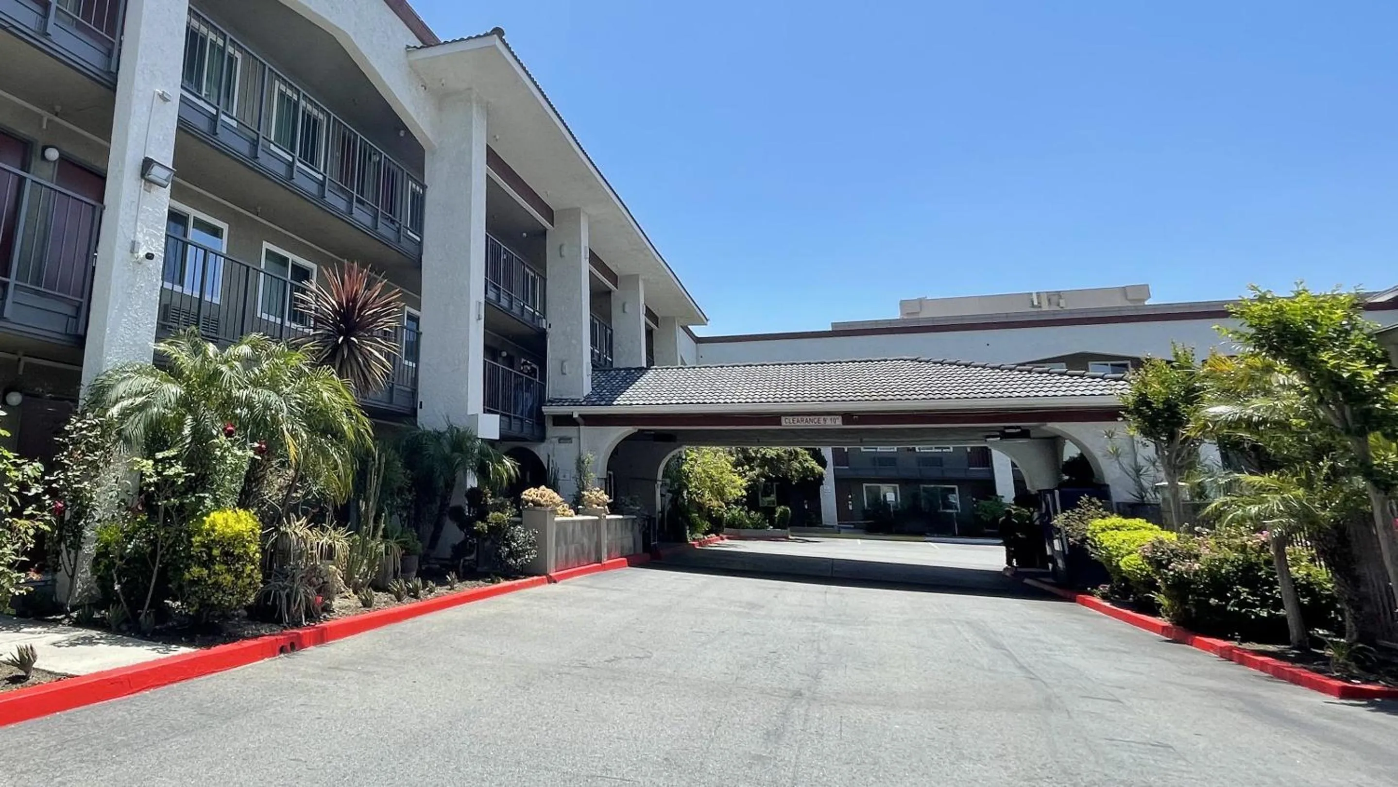 Property building in Quality Inn Ontario Airport Convention Center