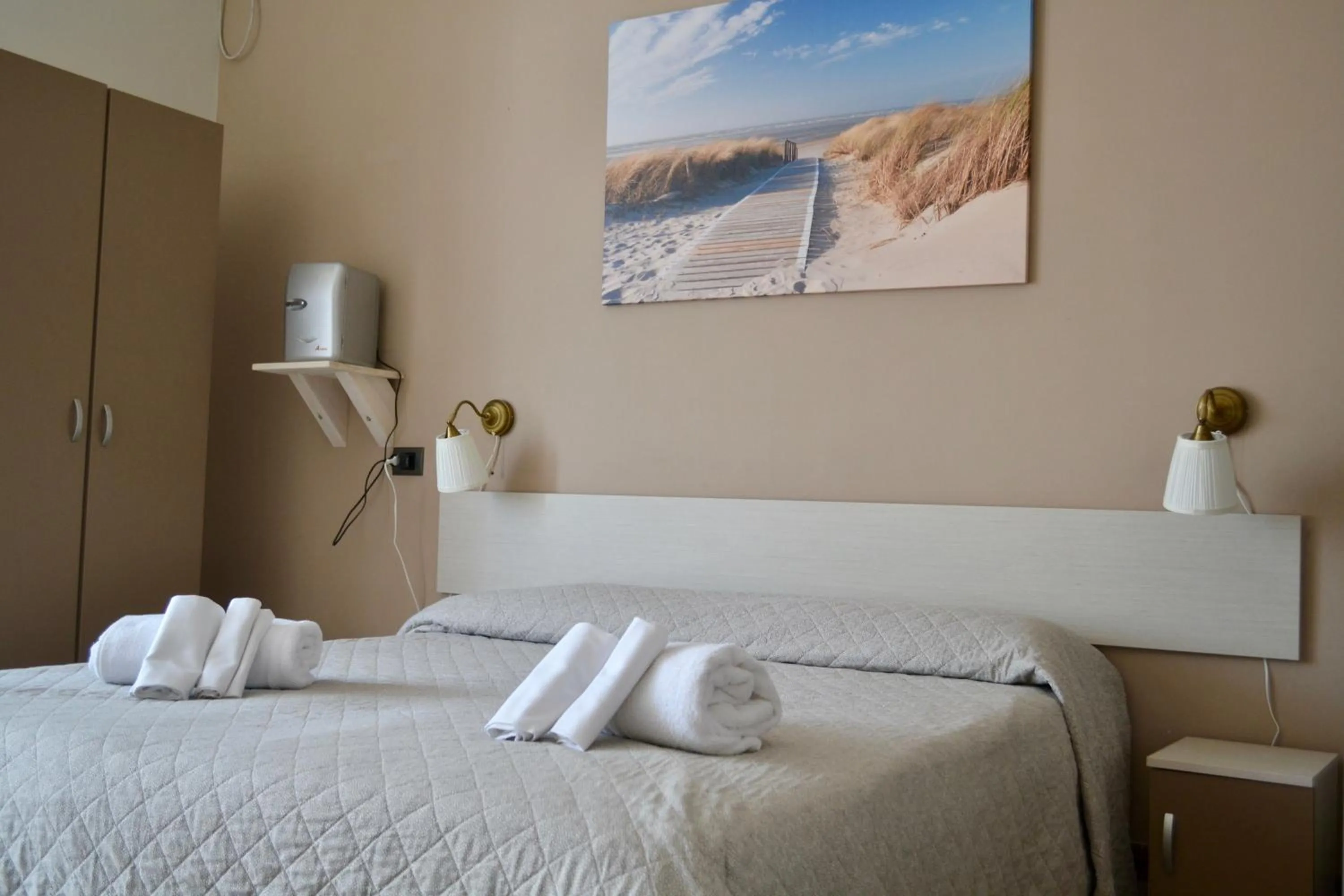 Bed in Sunrise Accessible Resort