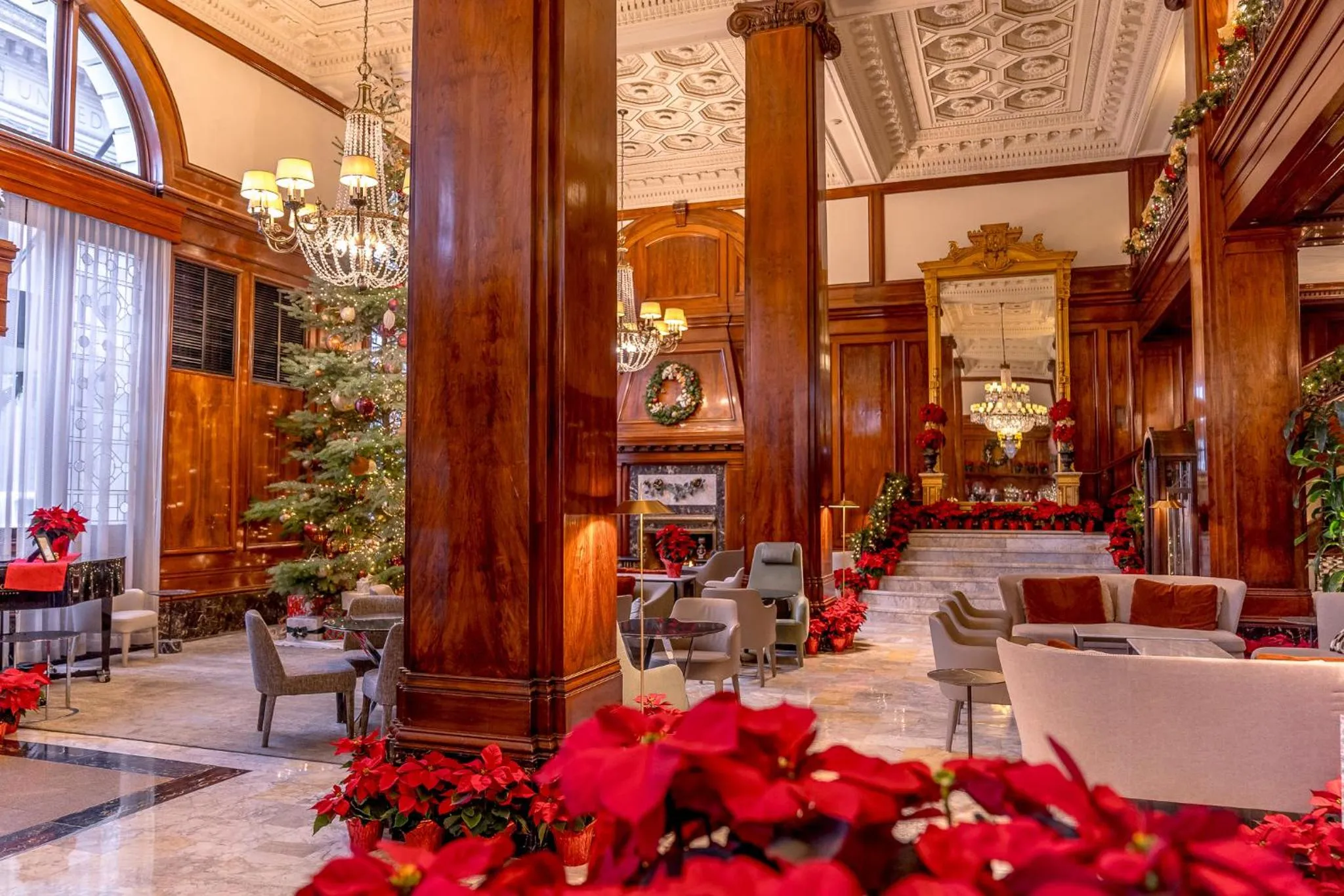 Lobby or reception in The Benson Portland, Curio Collection by Hilton