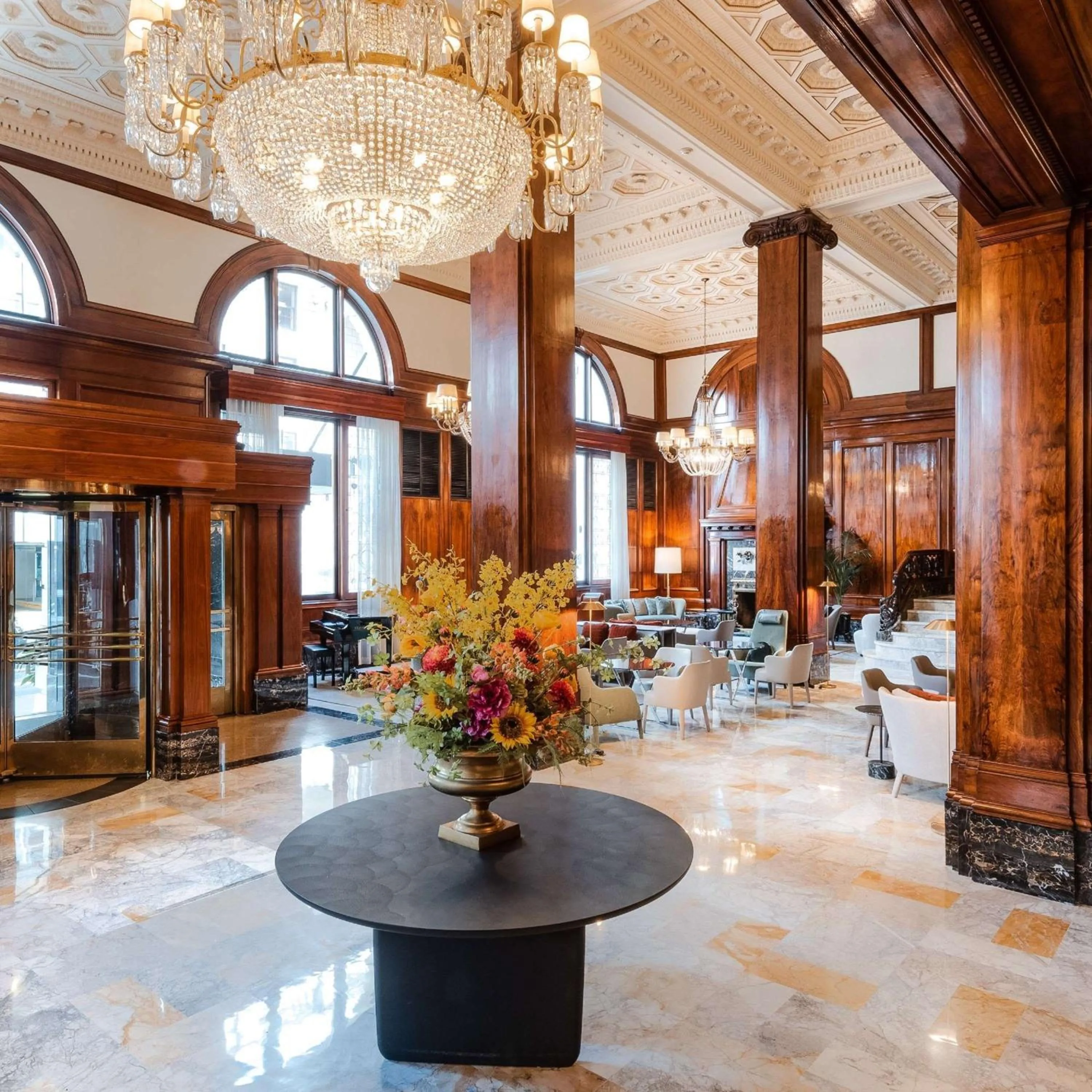 Lobby or reception in The Benson Portland, Curio Collection by Hilton