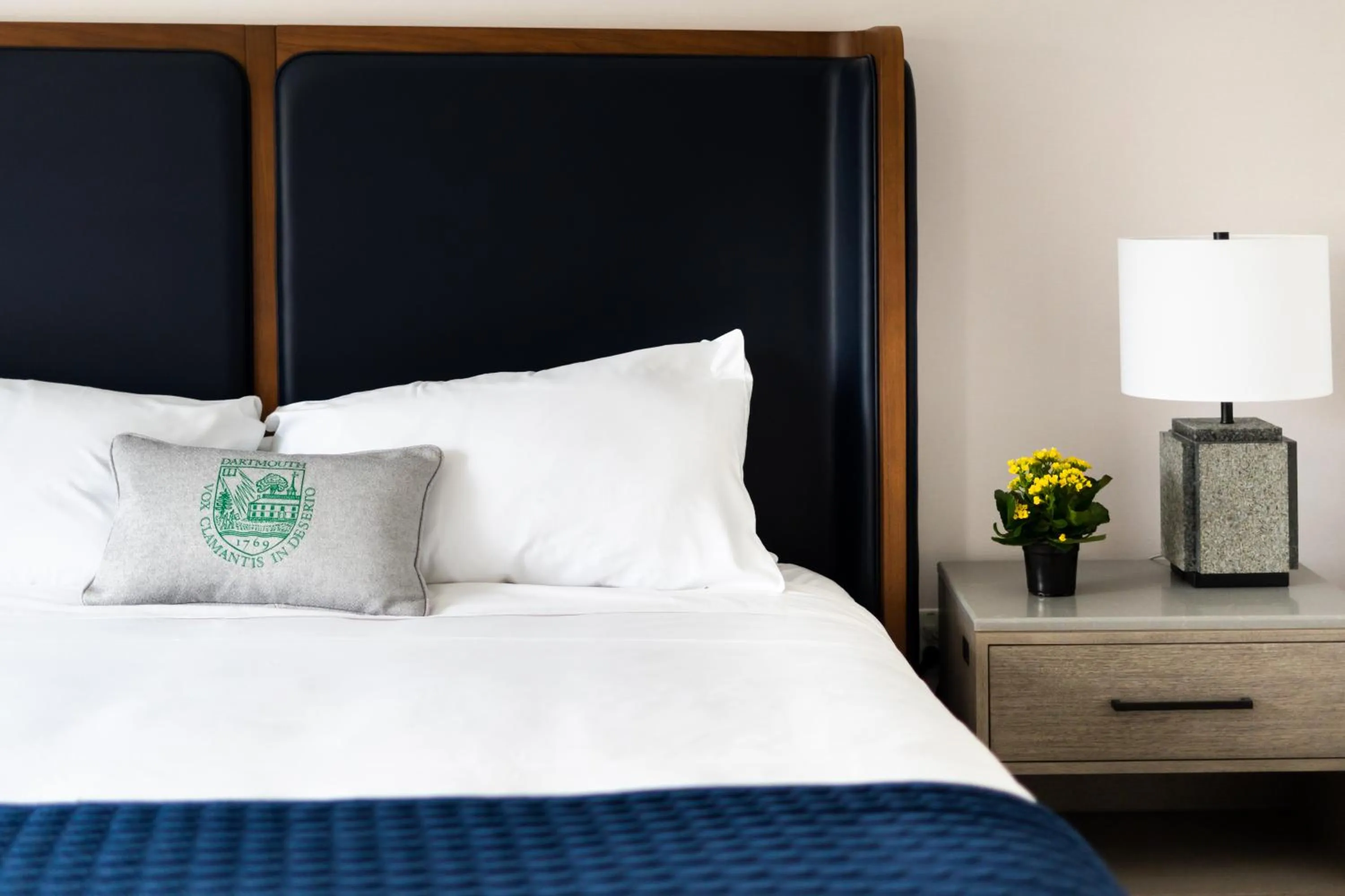 Bed in Hanover Inn Dartmouth