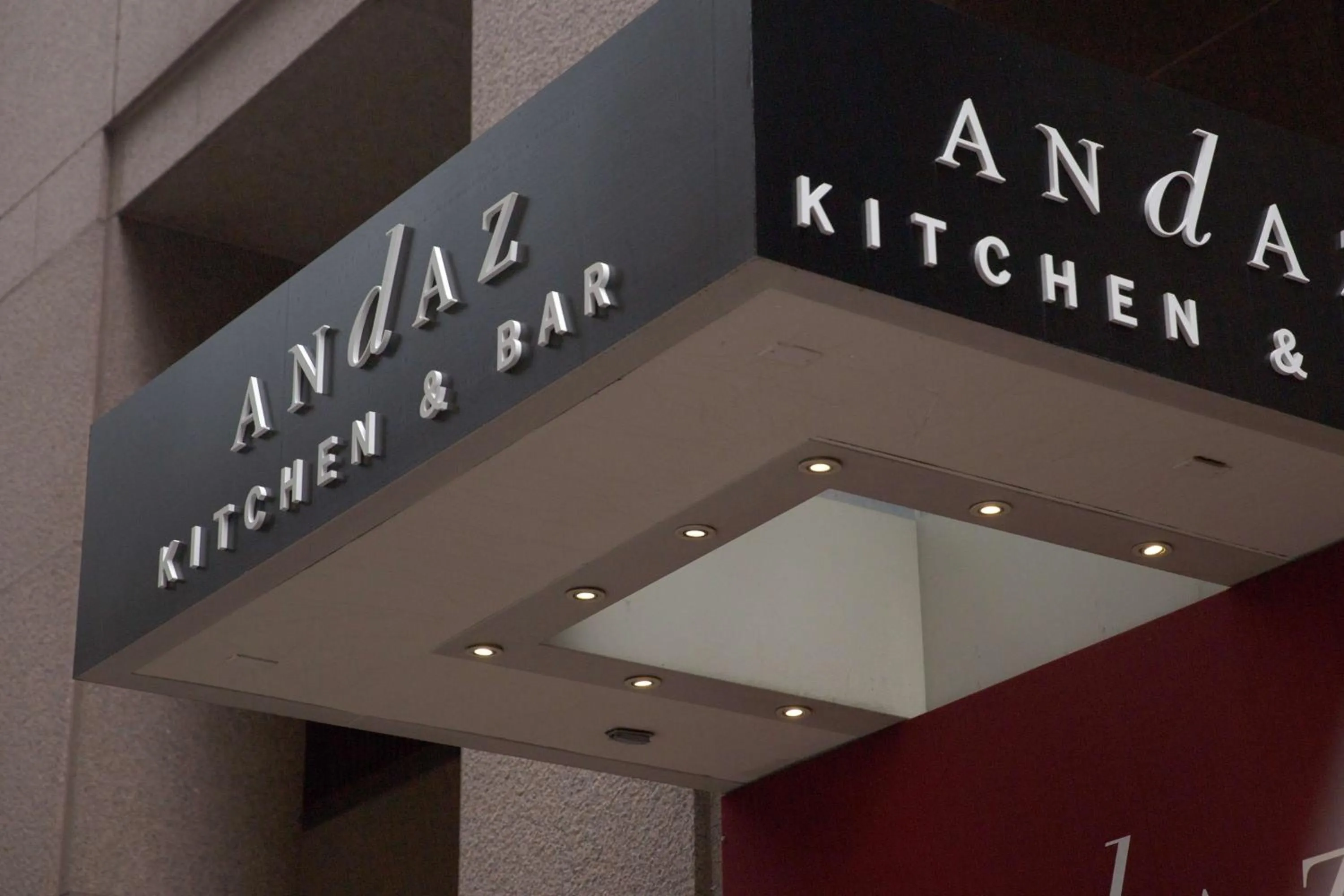 Restaurant/places to eat in Hyatt Centric Wall Street New York