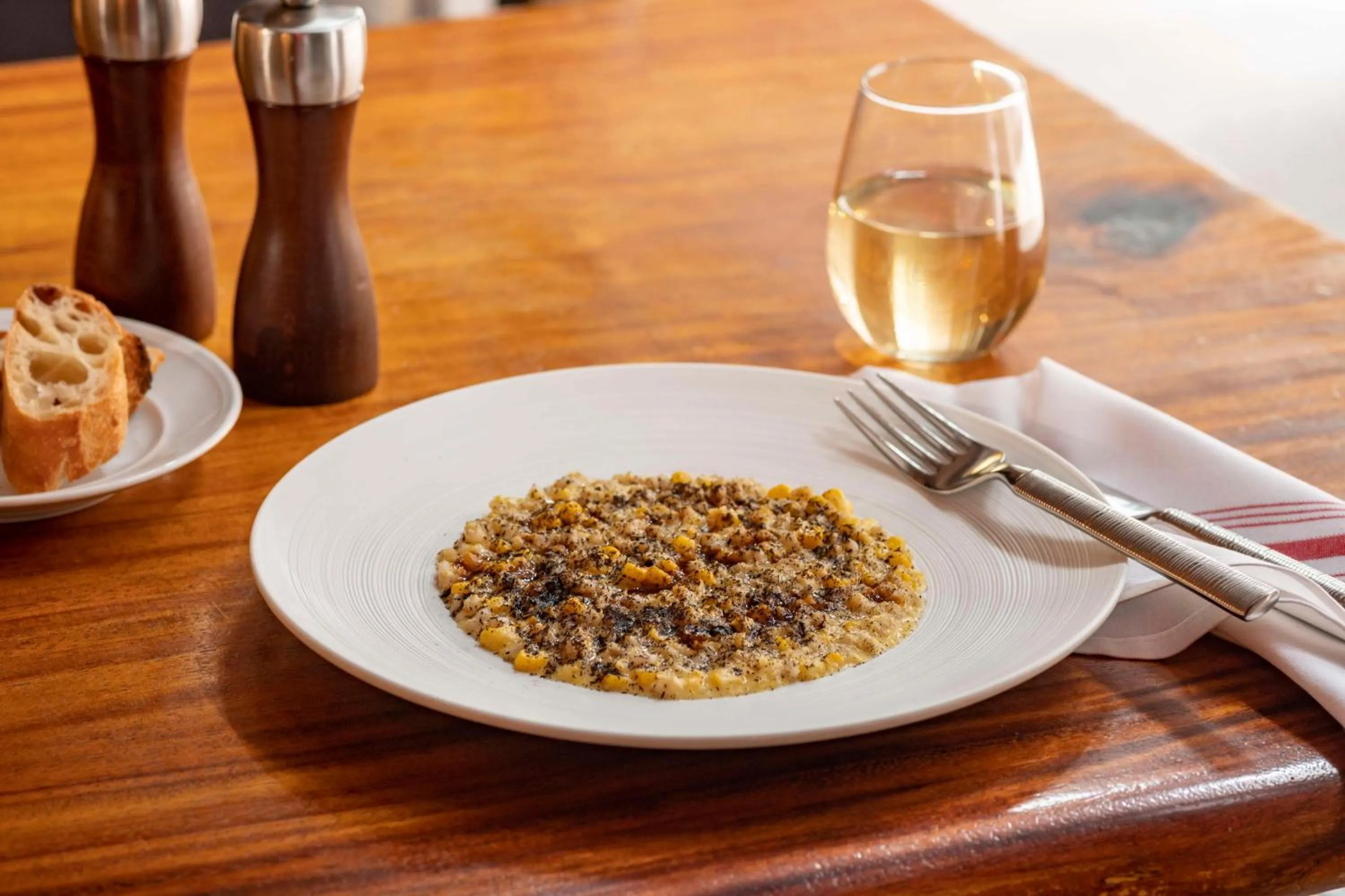 Restaurant/places to eat in Hyatt Centric Wall Street New York