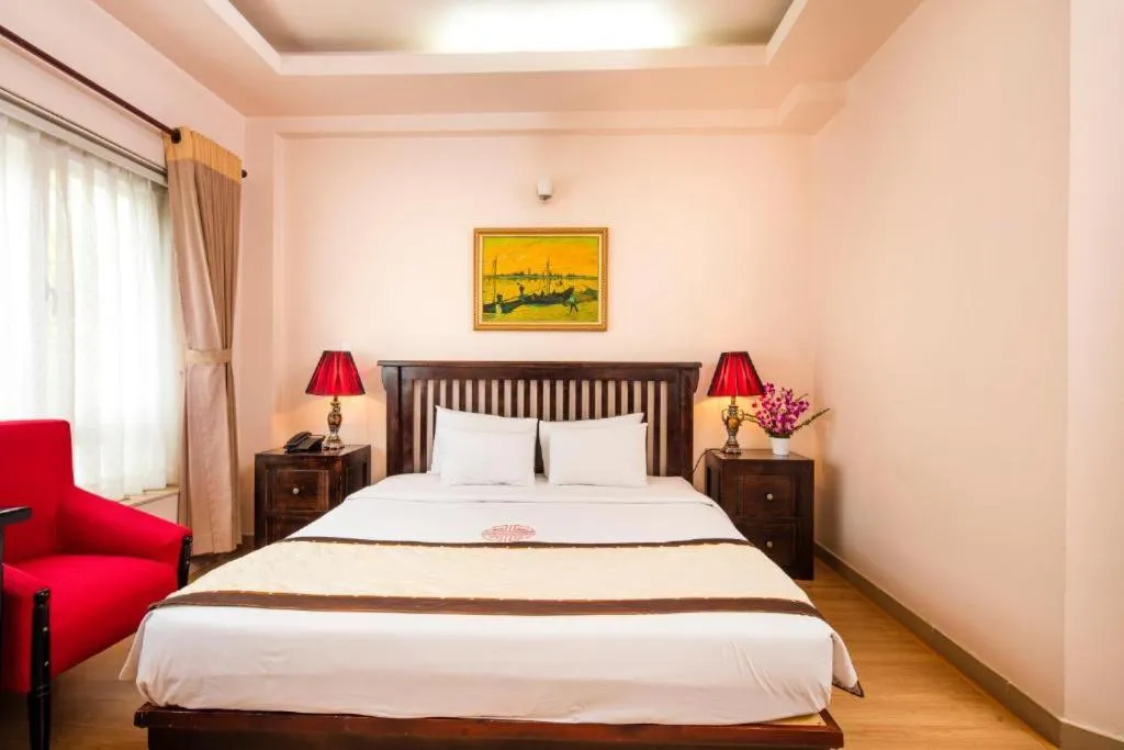 Bed in Vien Dong District 7 Phu My Hung