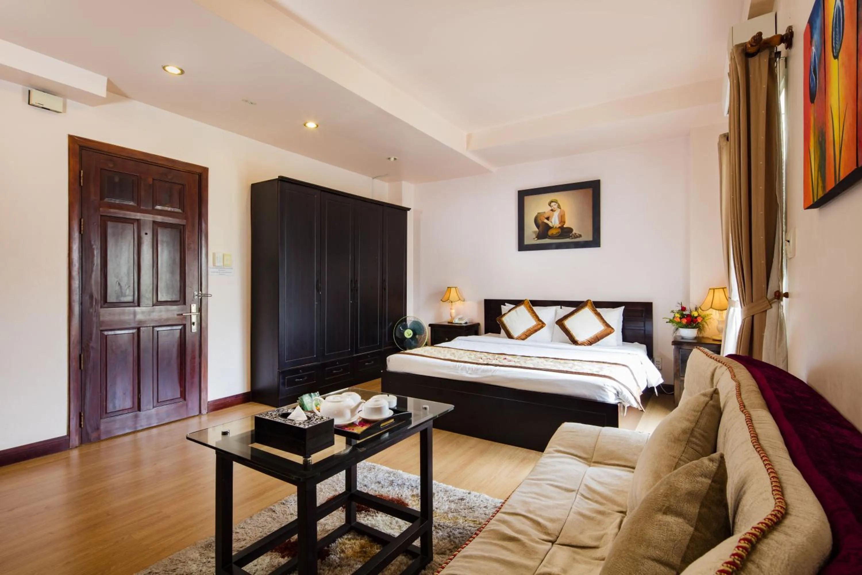 Bedroom, Bed in Vien Dong District 7 Phu My Hung