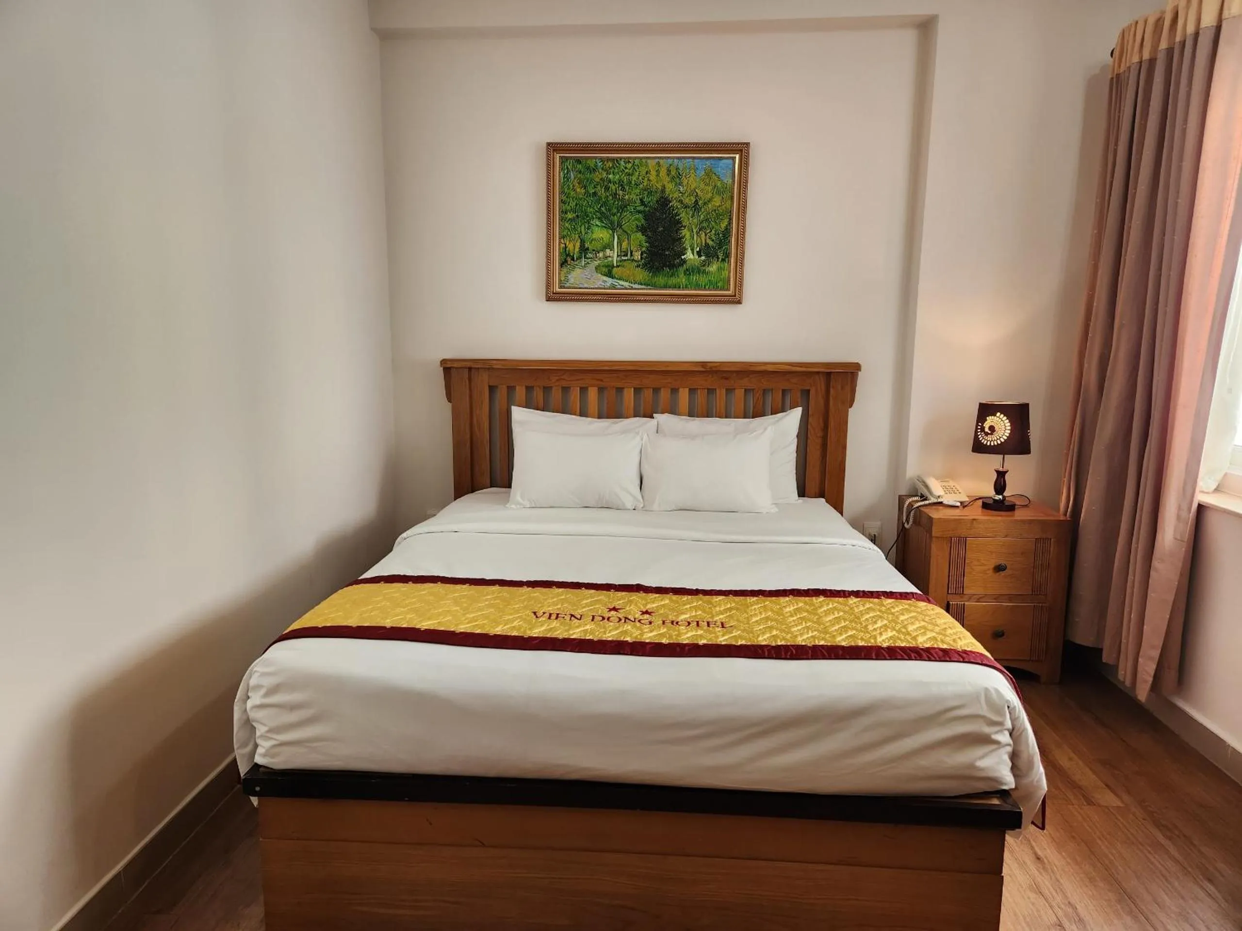 Bed in Vien Dong District 7 Phu My Hung