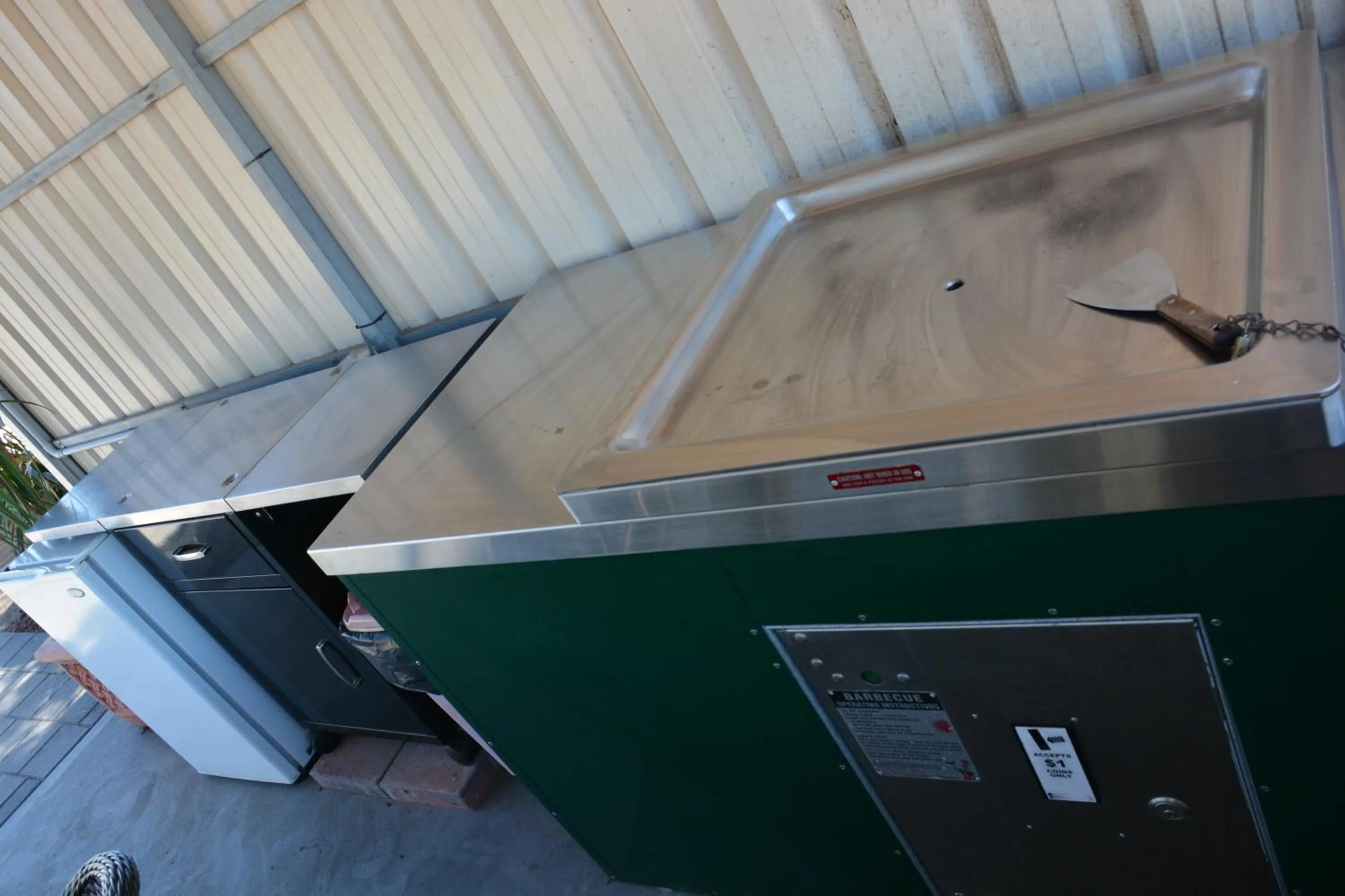 BBQ facilities in Augusta Courtyard Motel