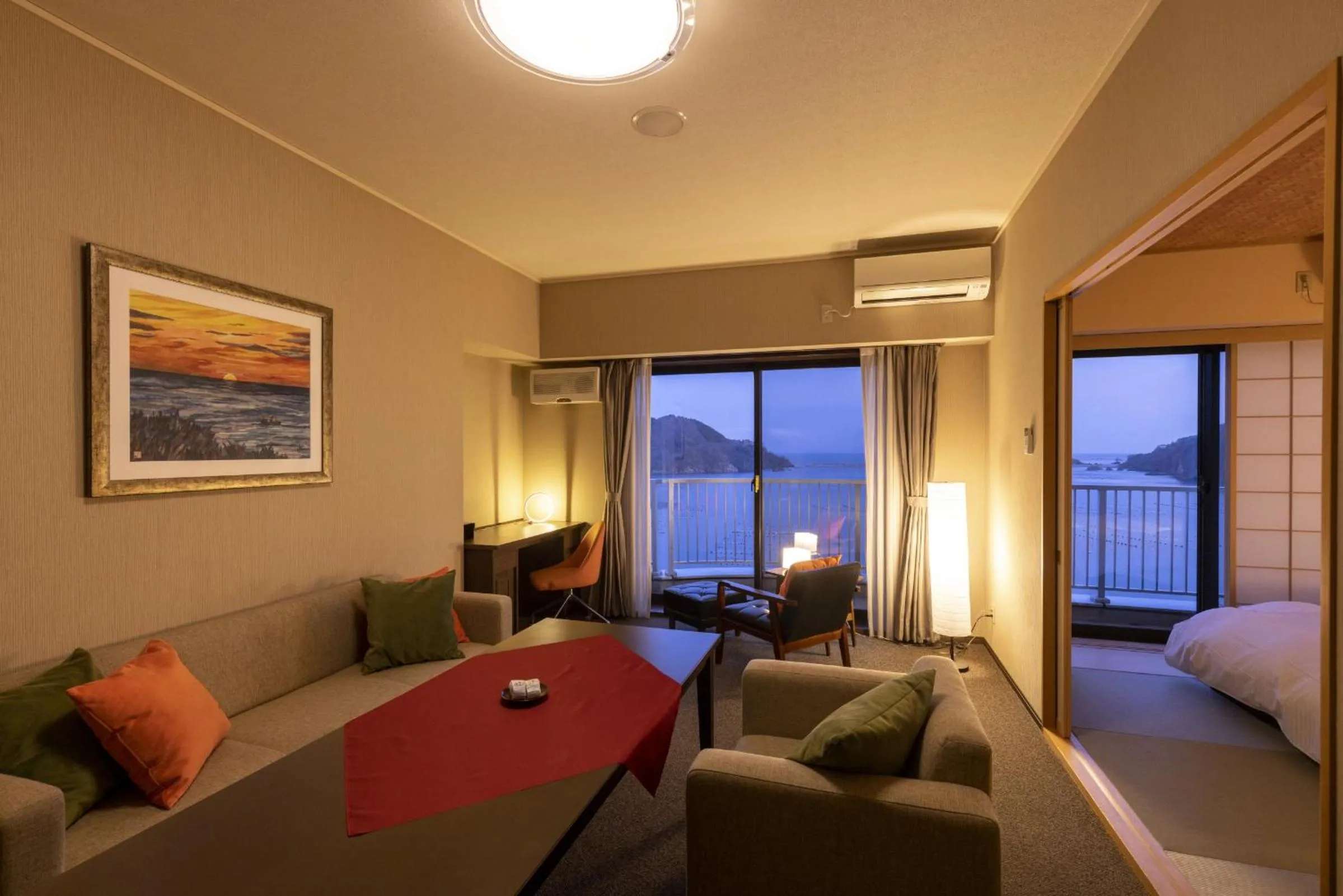 Photo of the whole room, Bed in Ofunato Onsen