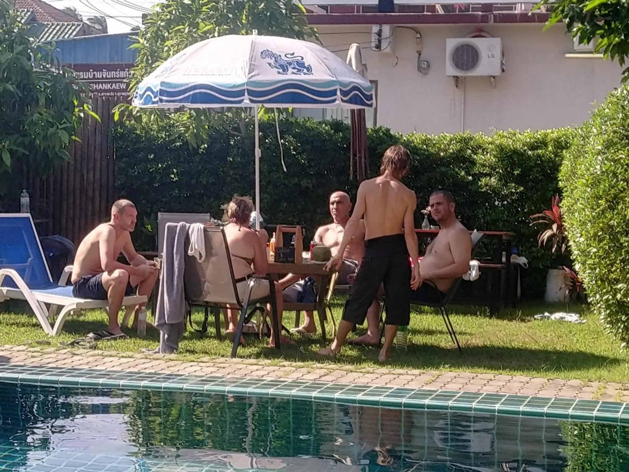 Property building in Billabong Hotel and Cafe