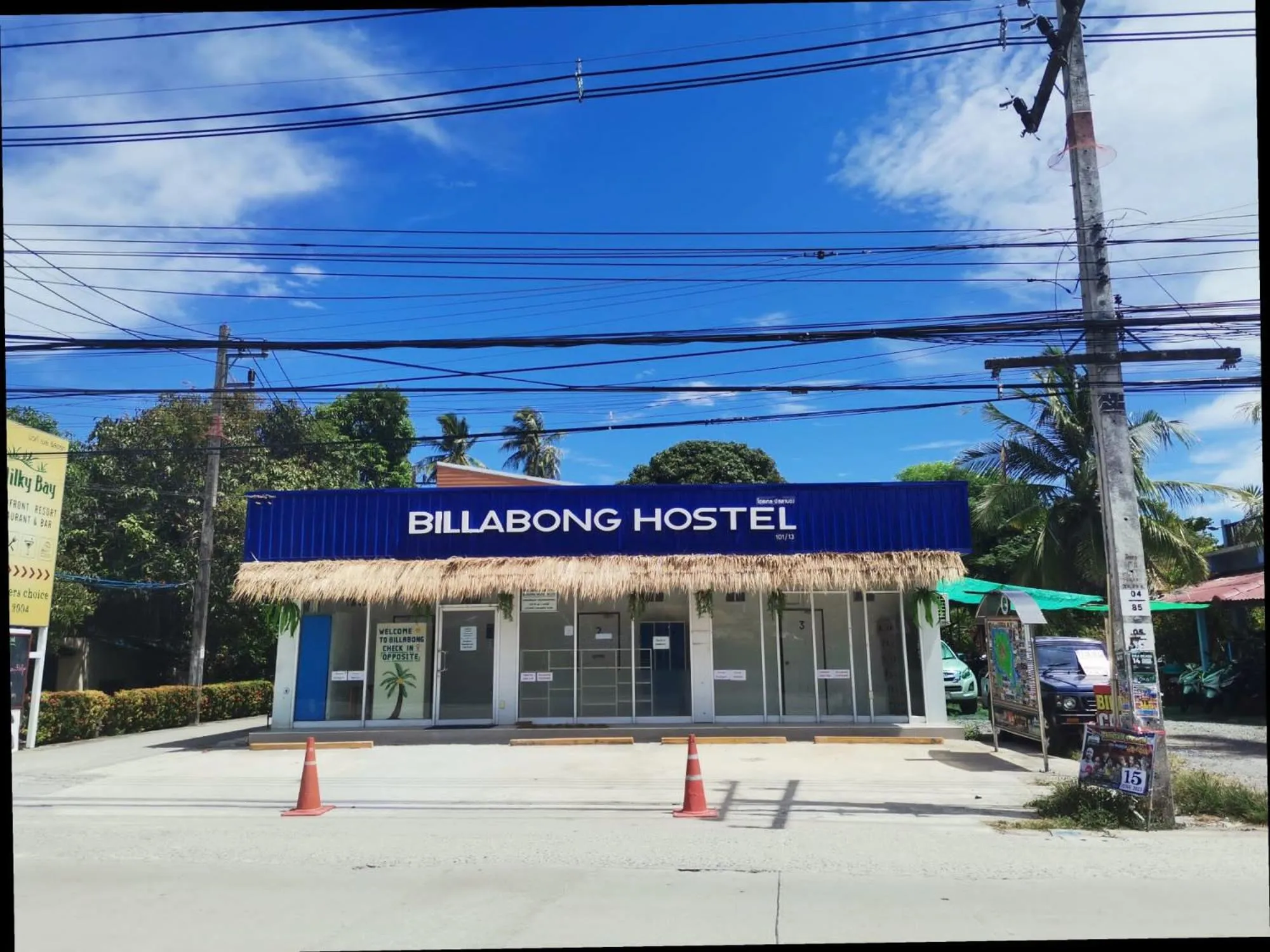 Billabong Hotel and Cafe