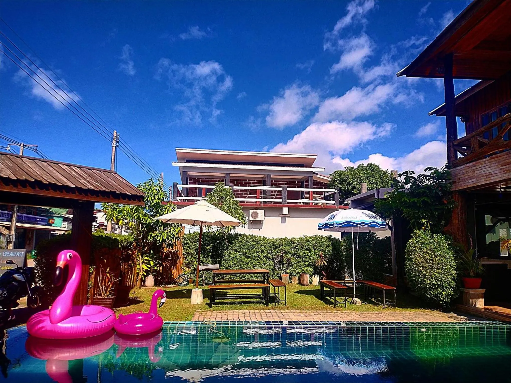 Property building in Billabong Hotel and Cafe