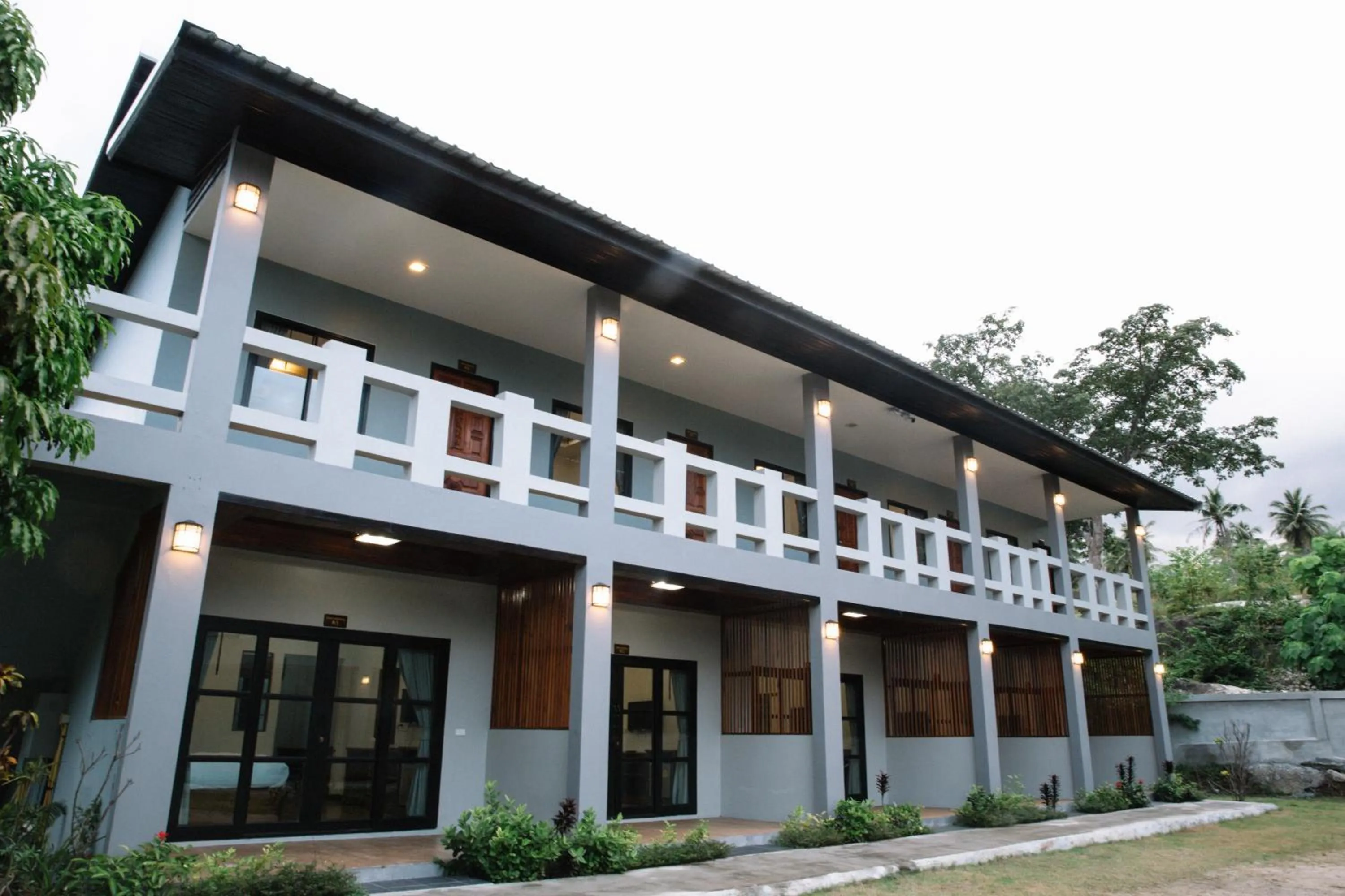 Facade/entrance in Billabong Hotel and Cafe