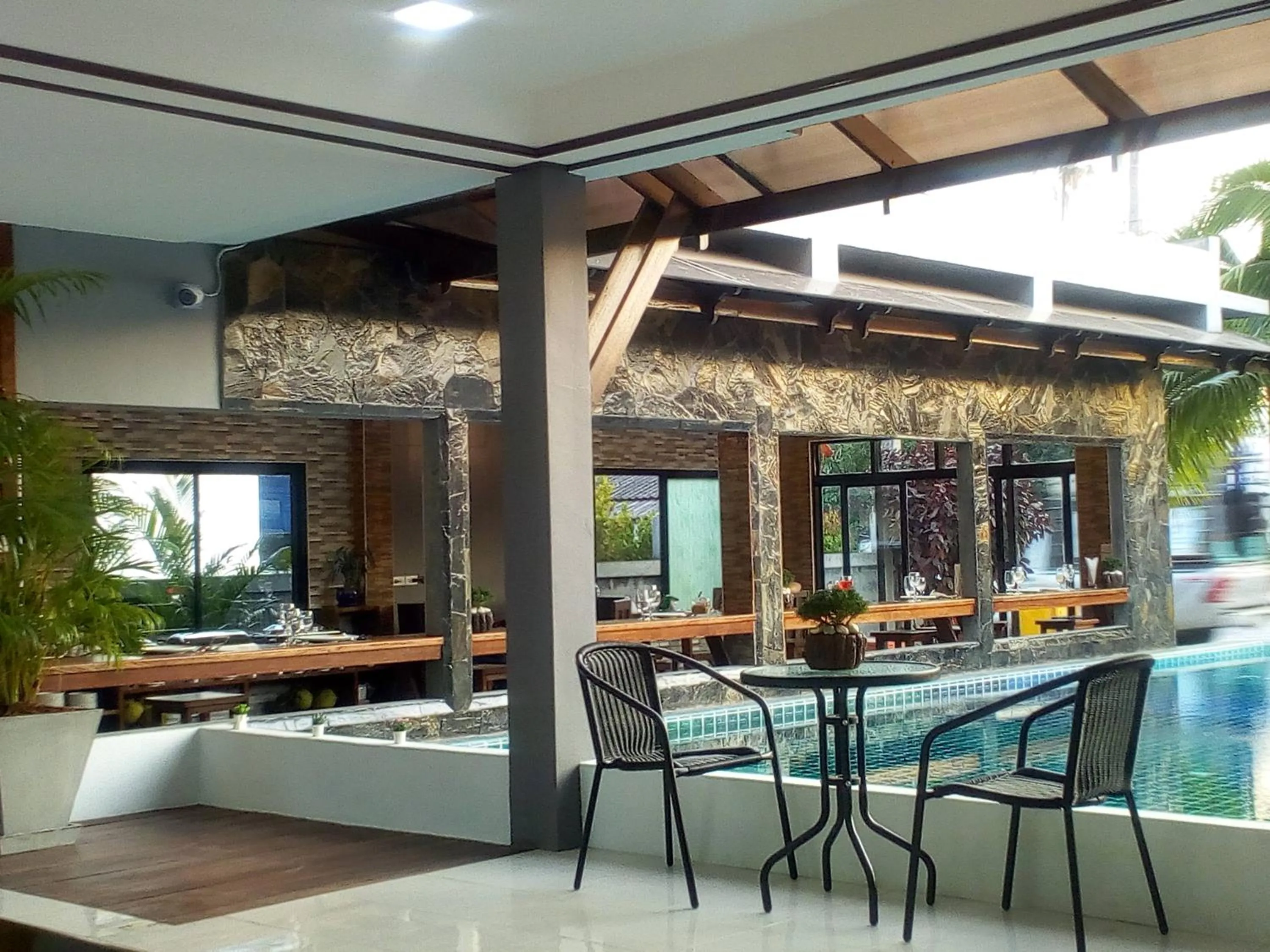 Restaurant/places to eat in Billabong Hotel and Cafe