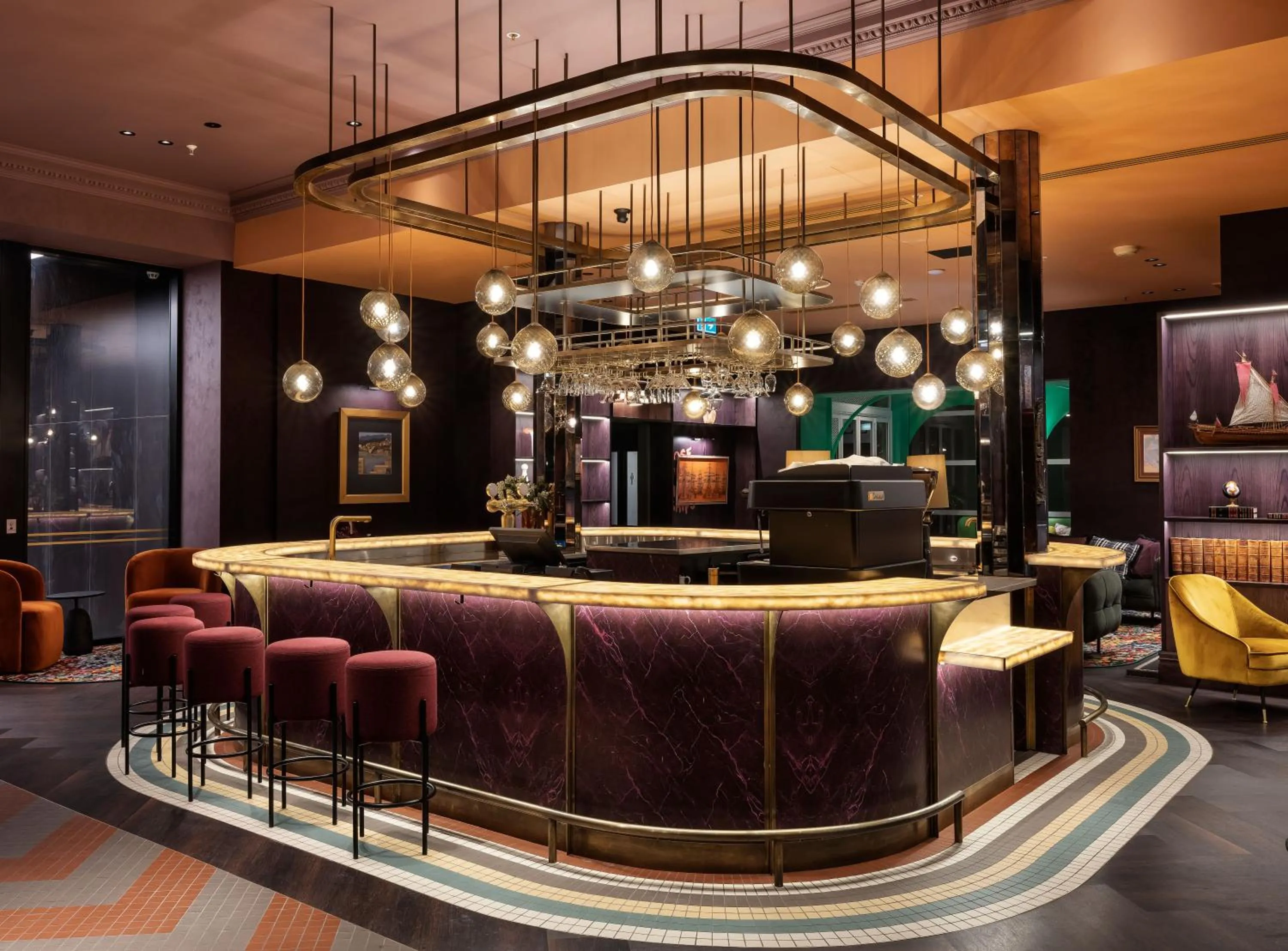 Lounge or bar in Naumi Studio Wellington