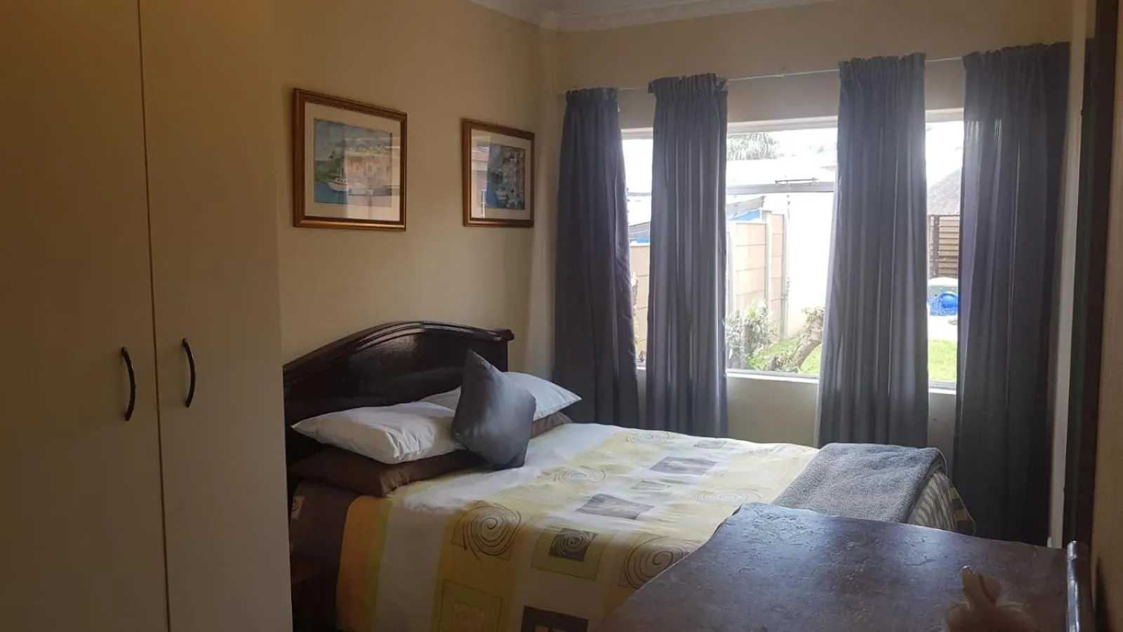 Photo of the whole room, Bed in Amberlight Self Catering Accommodation