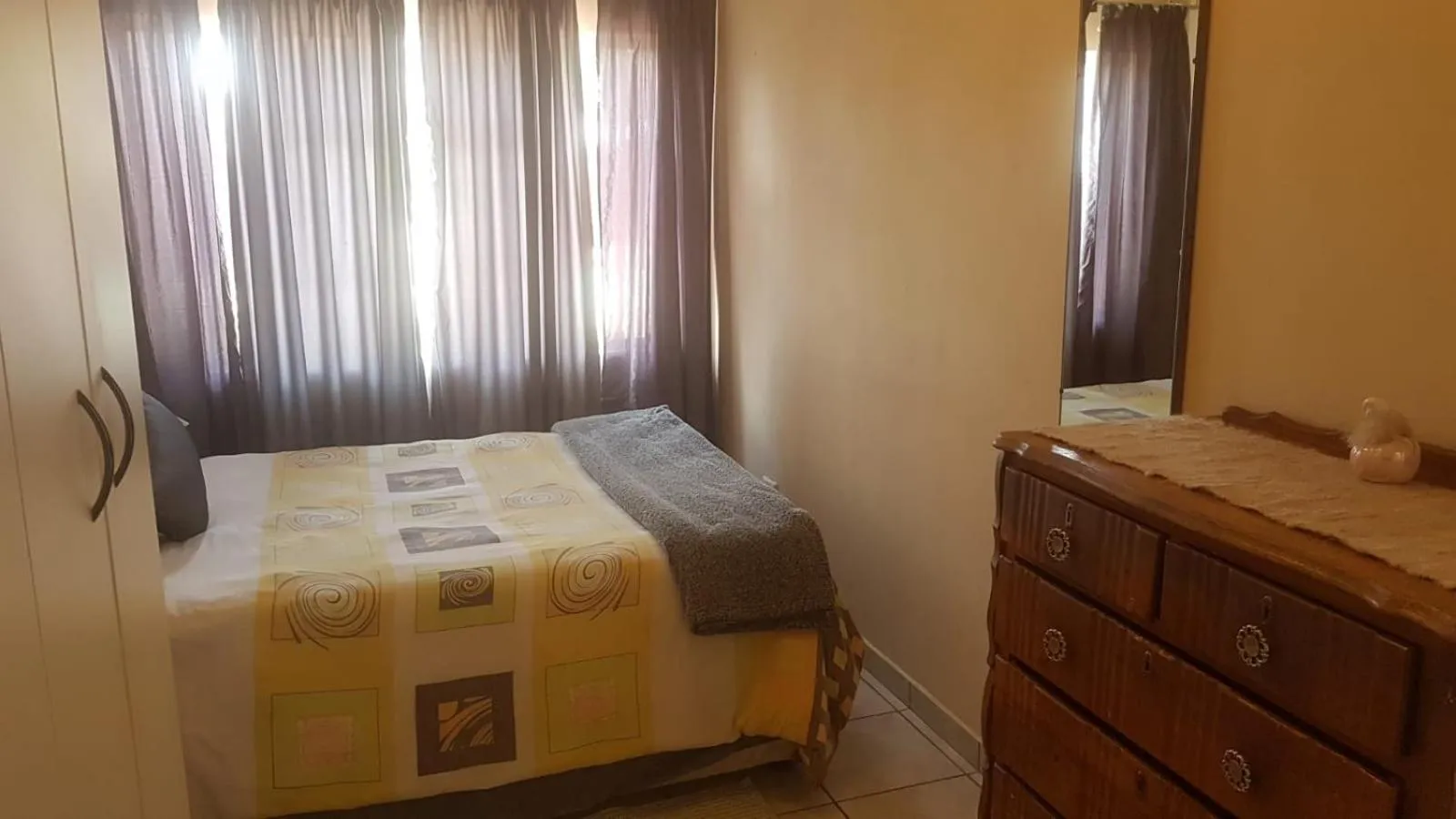 Bedroom, Bed in Amberlight Self Catering Accommodation