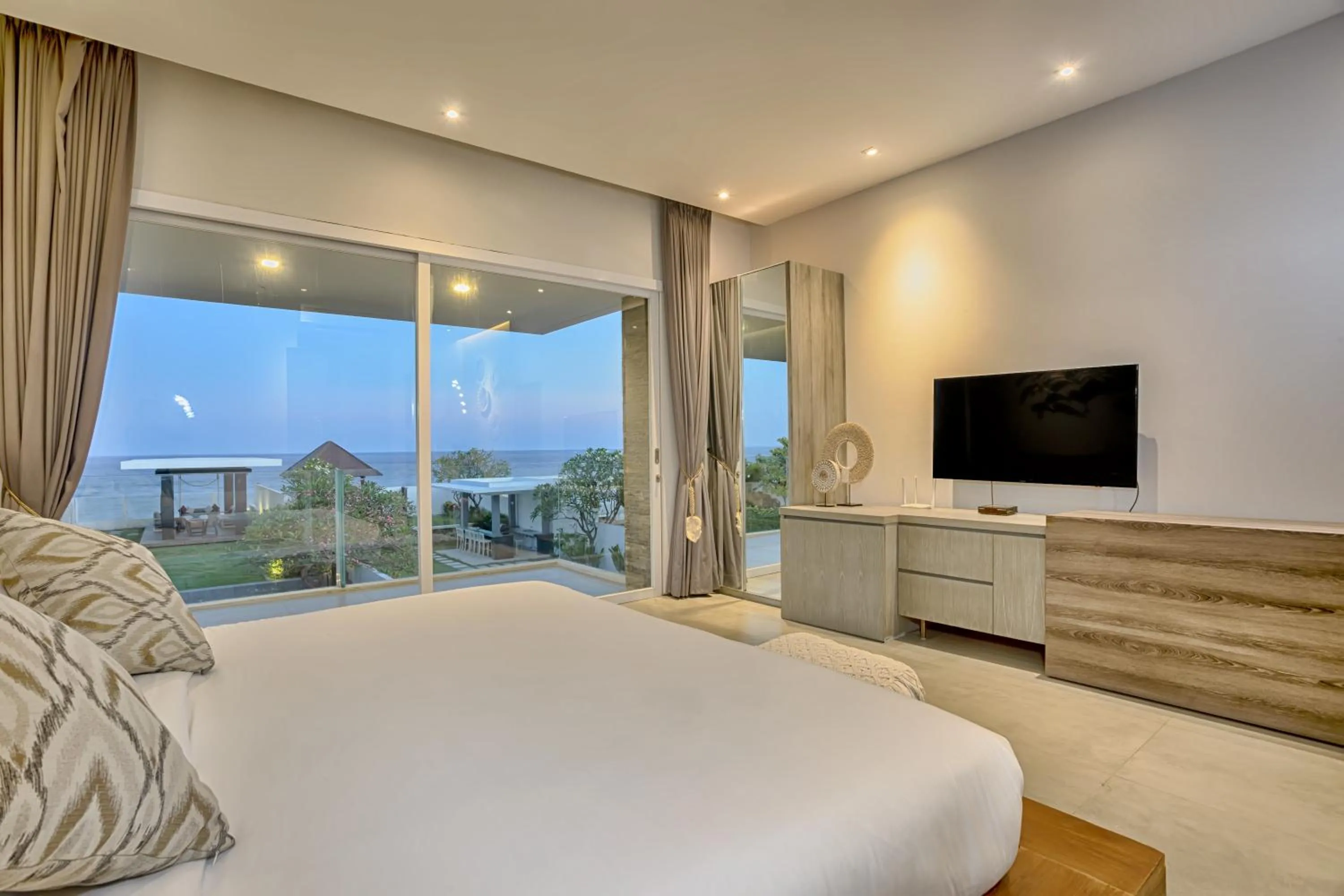 Bedroom, Bed in Bali Diamond Estates & Villas