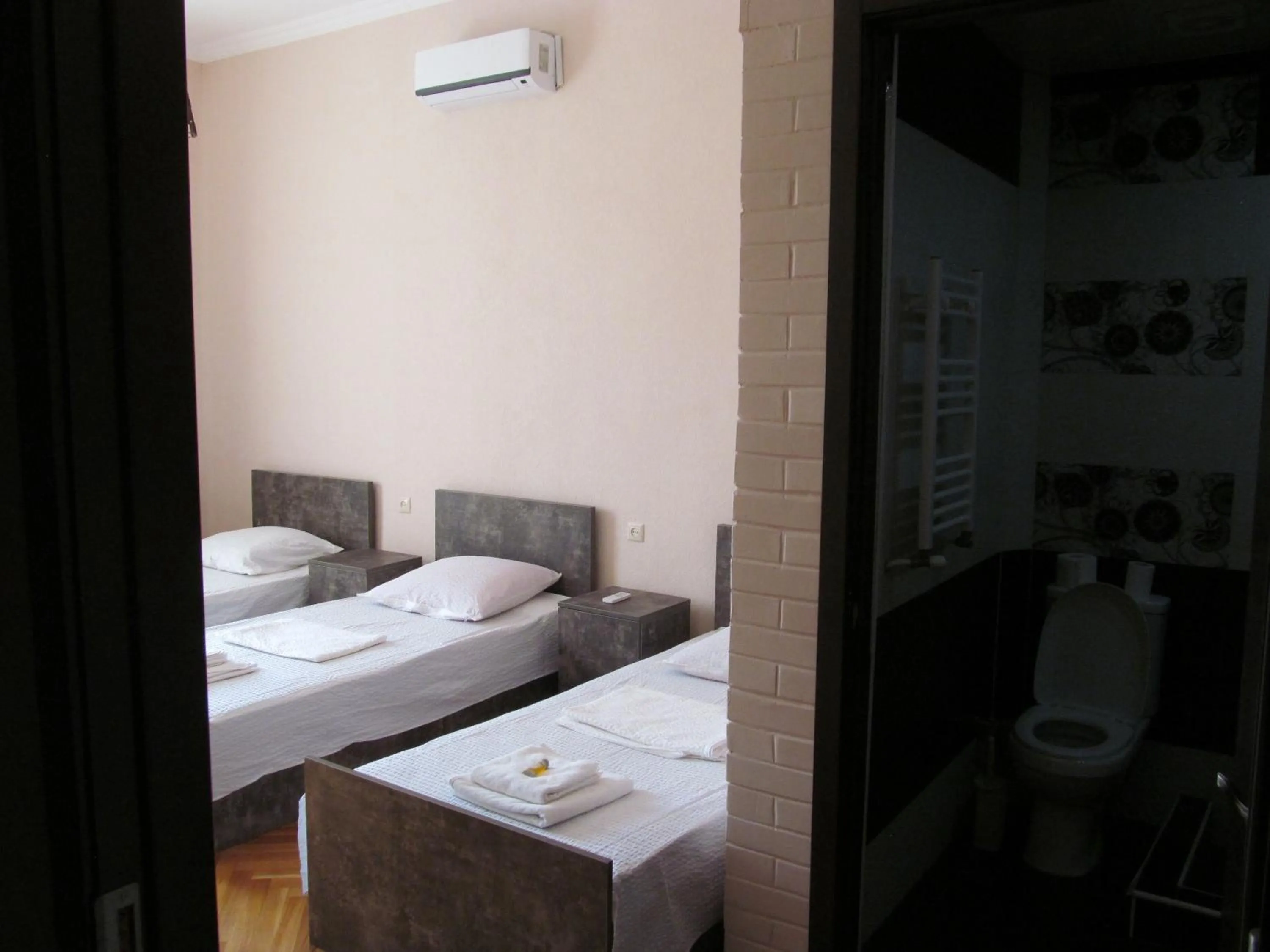 Bedroom, Bed in Hotel Classic