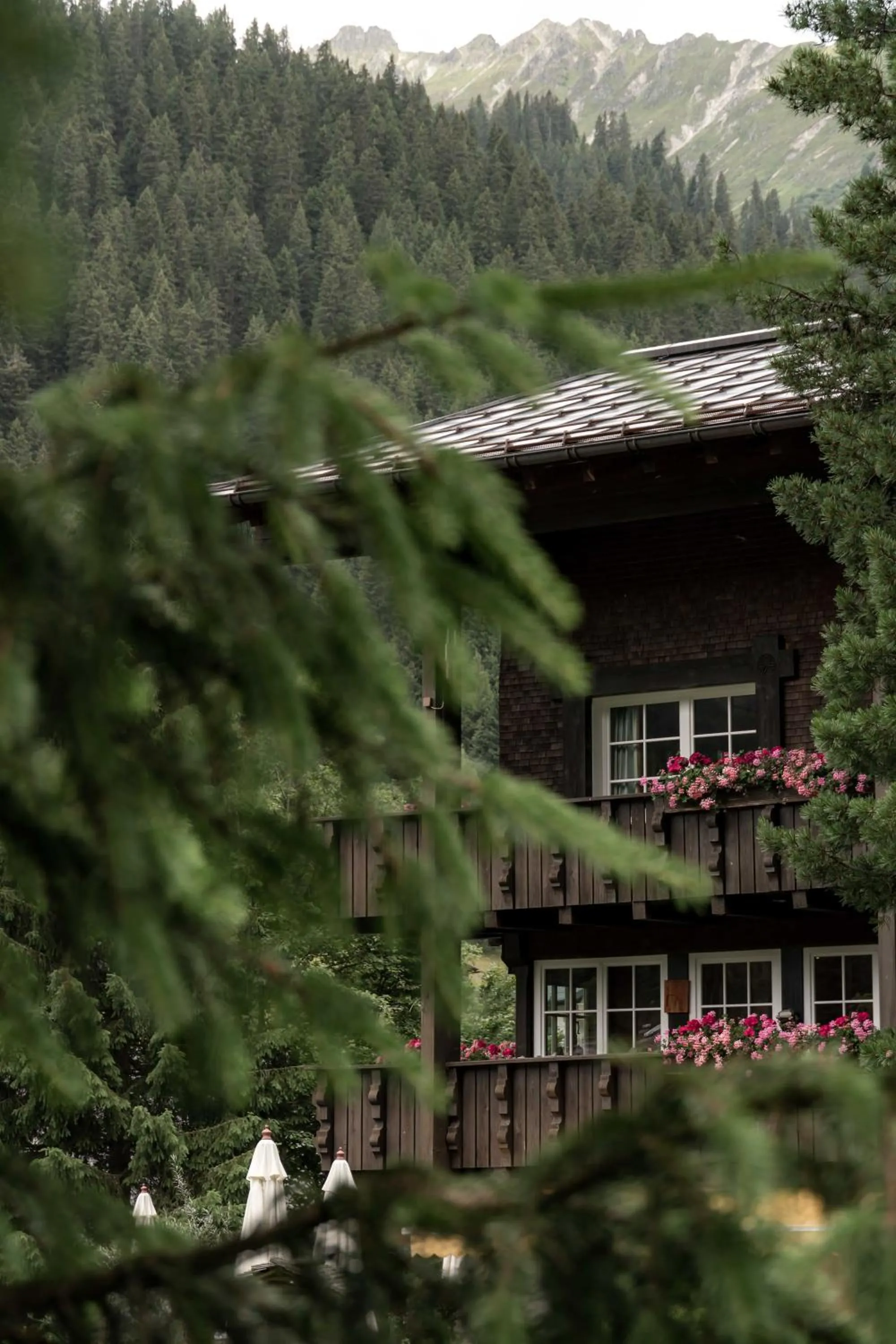 Property building in Heimspitze - Alpenhotel & Wirtshaus