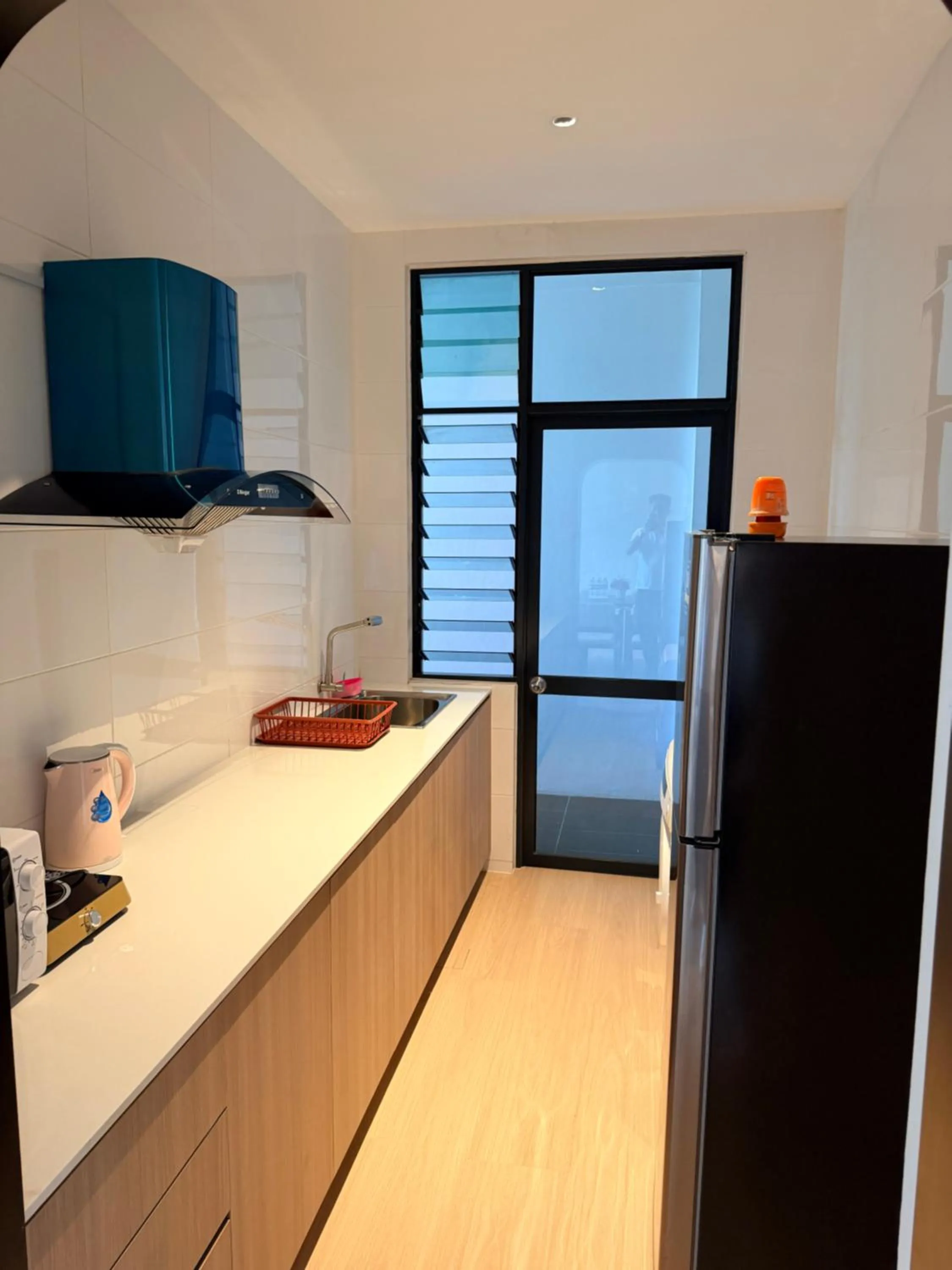 Kitchen or kitchenette in Roxy Hotel & Apartments
