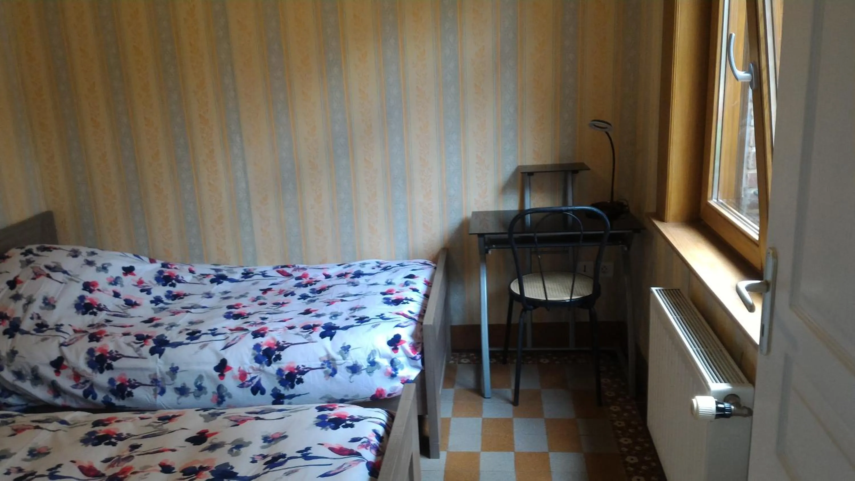 Bedroom, Bed in Le moulin de Cohem
