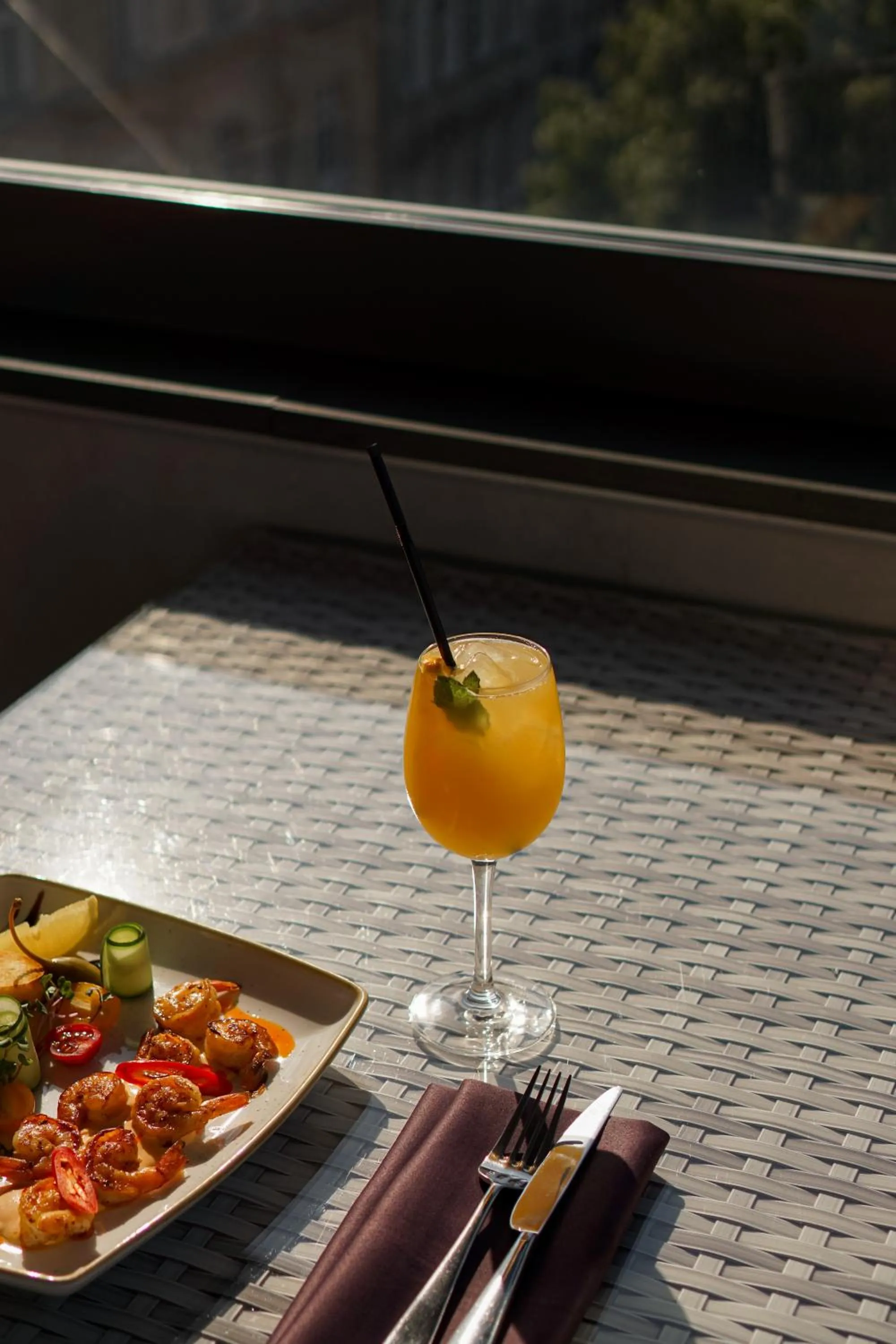 Restaurant/places to eat in Taurus City Hotel