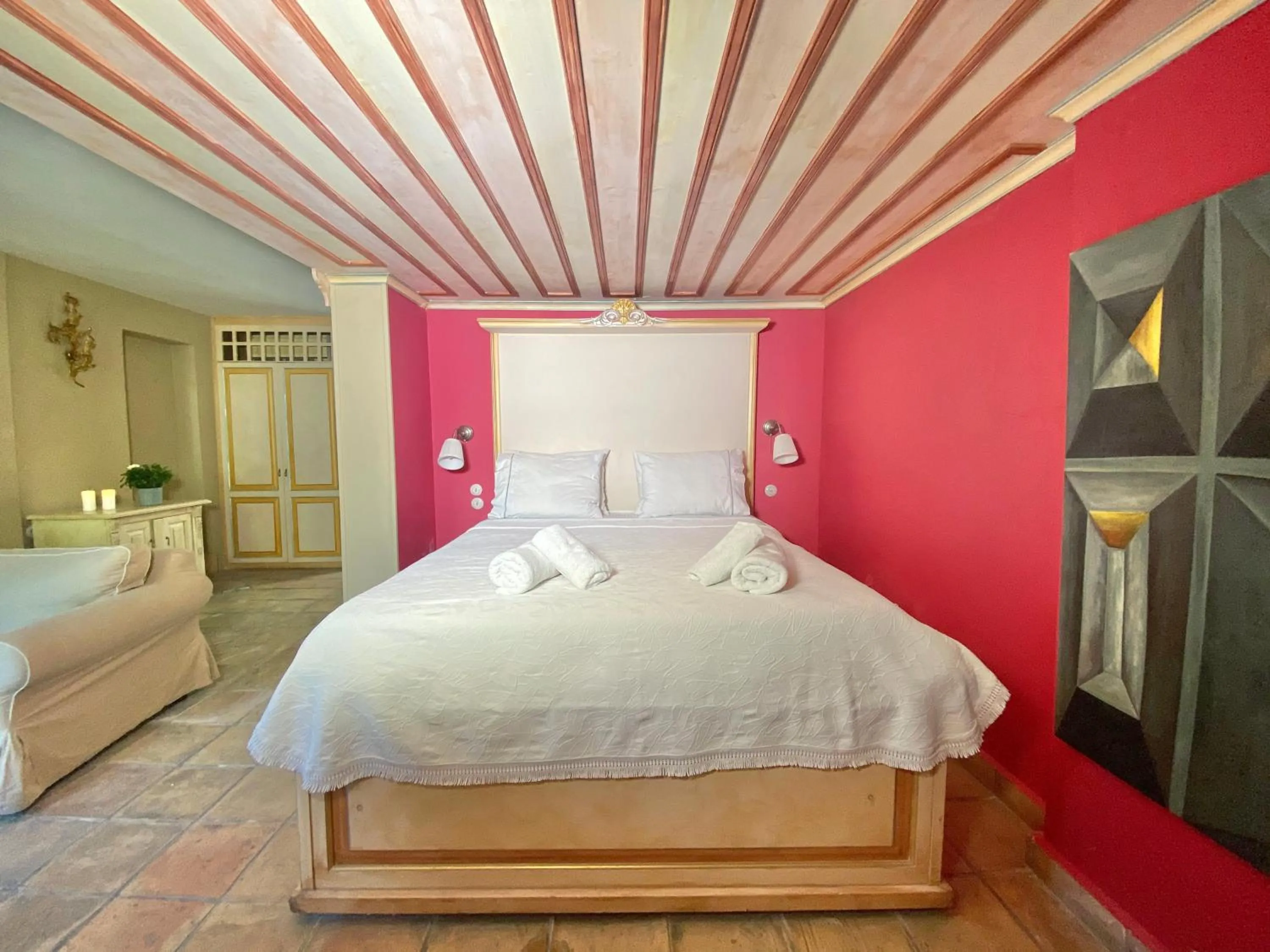 Bed in Archontika Karamarlis