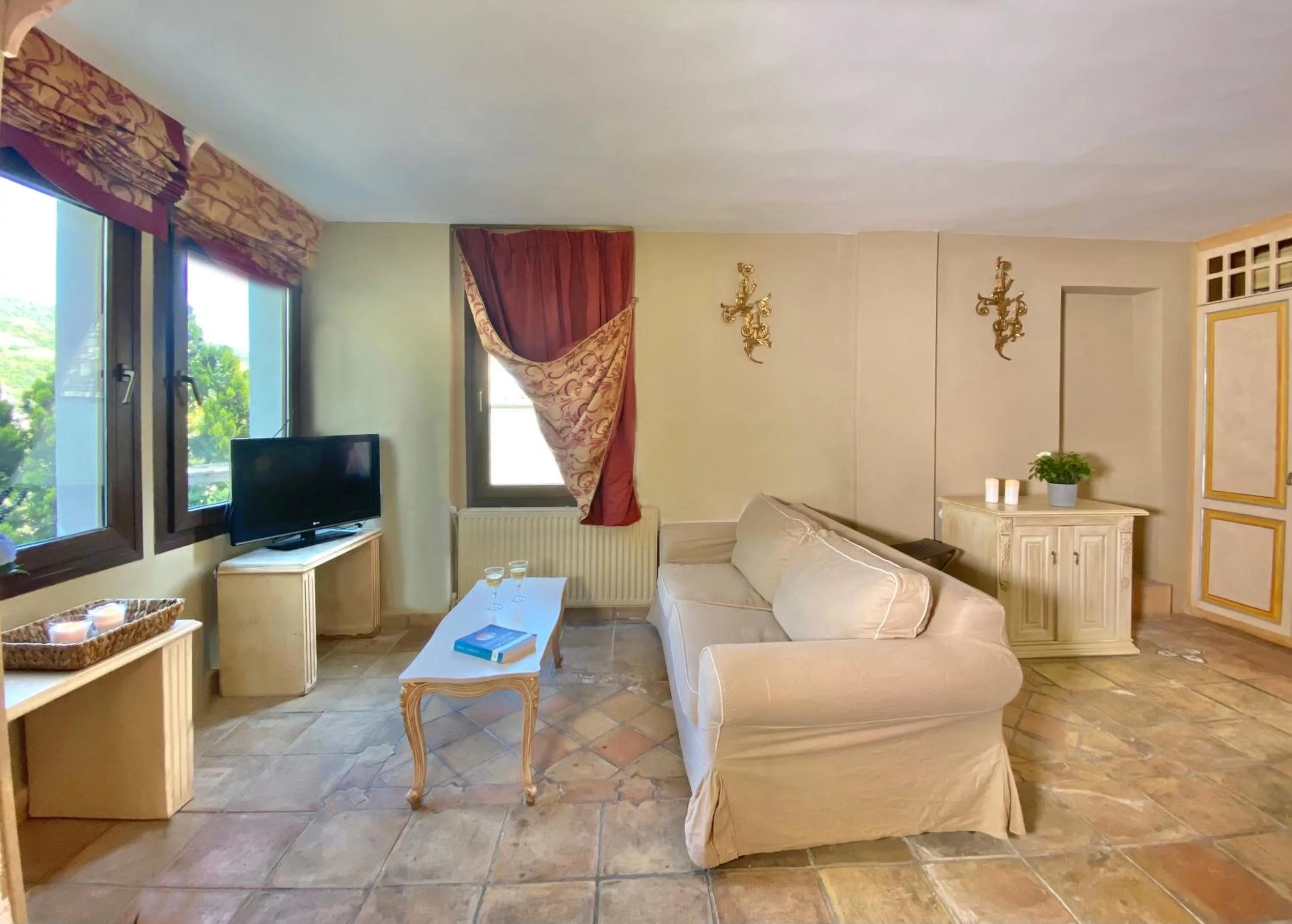 Archontika Karamarlis