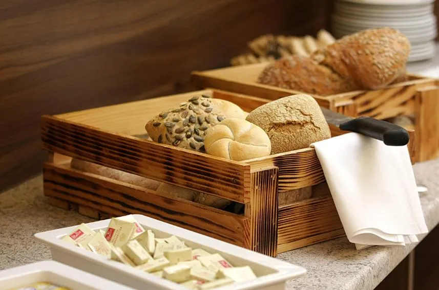 Buffet breakfast in Gästehaus Chorin