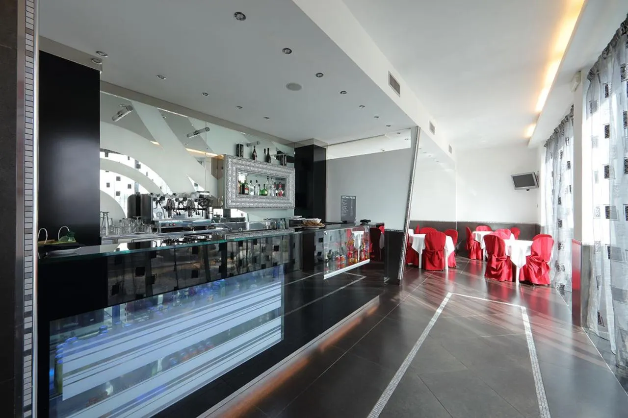 Restaurant/places to eat in Hotel Relax Roma Nord